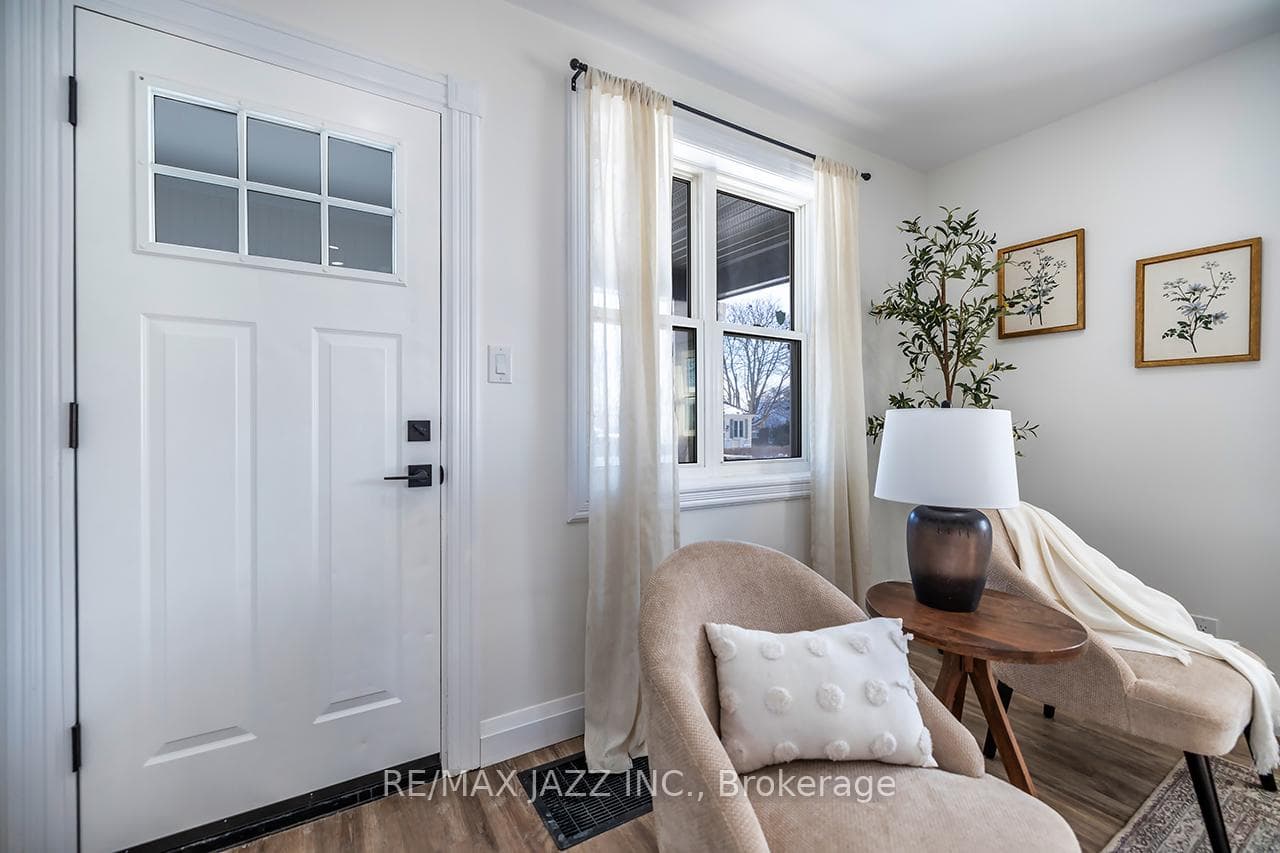 120 Elgin Street photo 6
