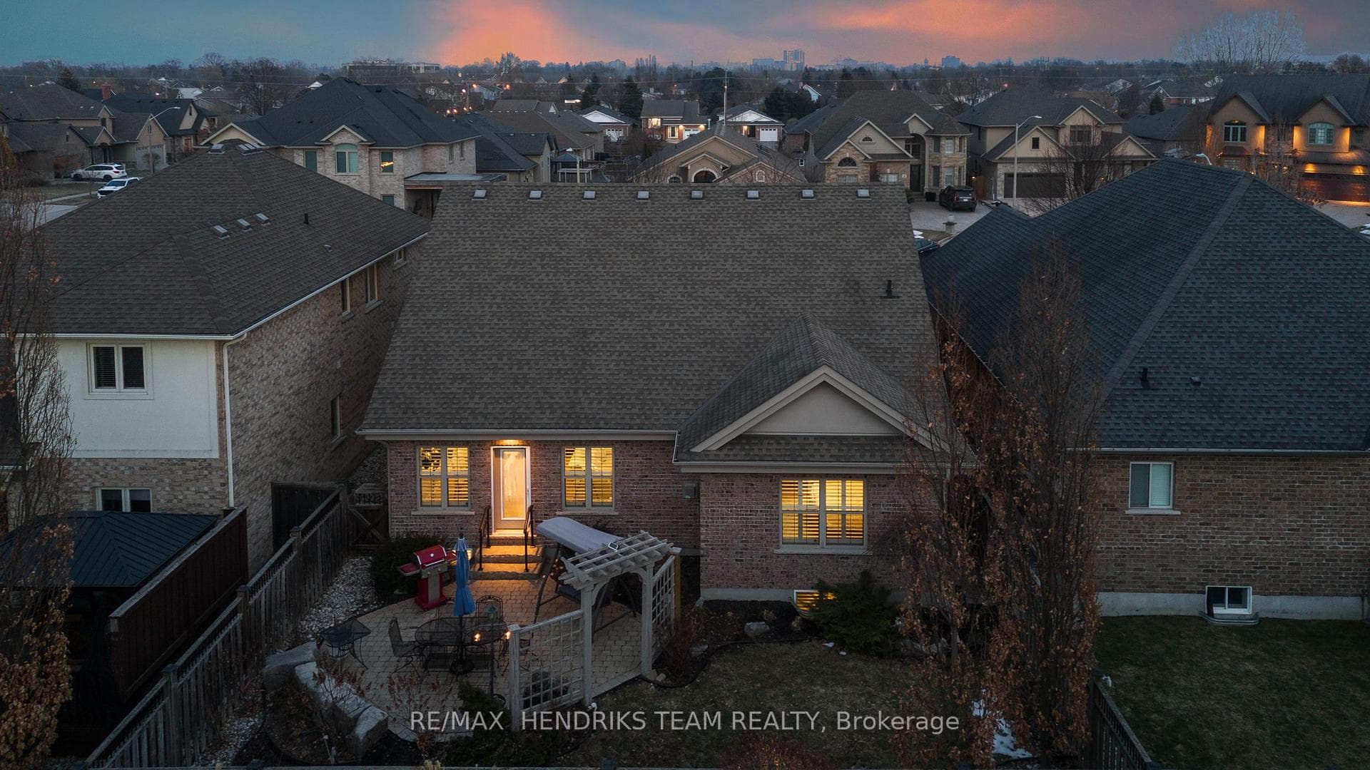 5 Mclean Court photo 40