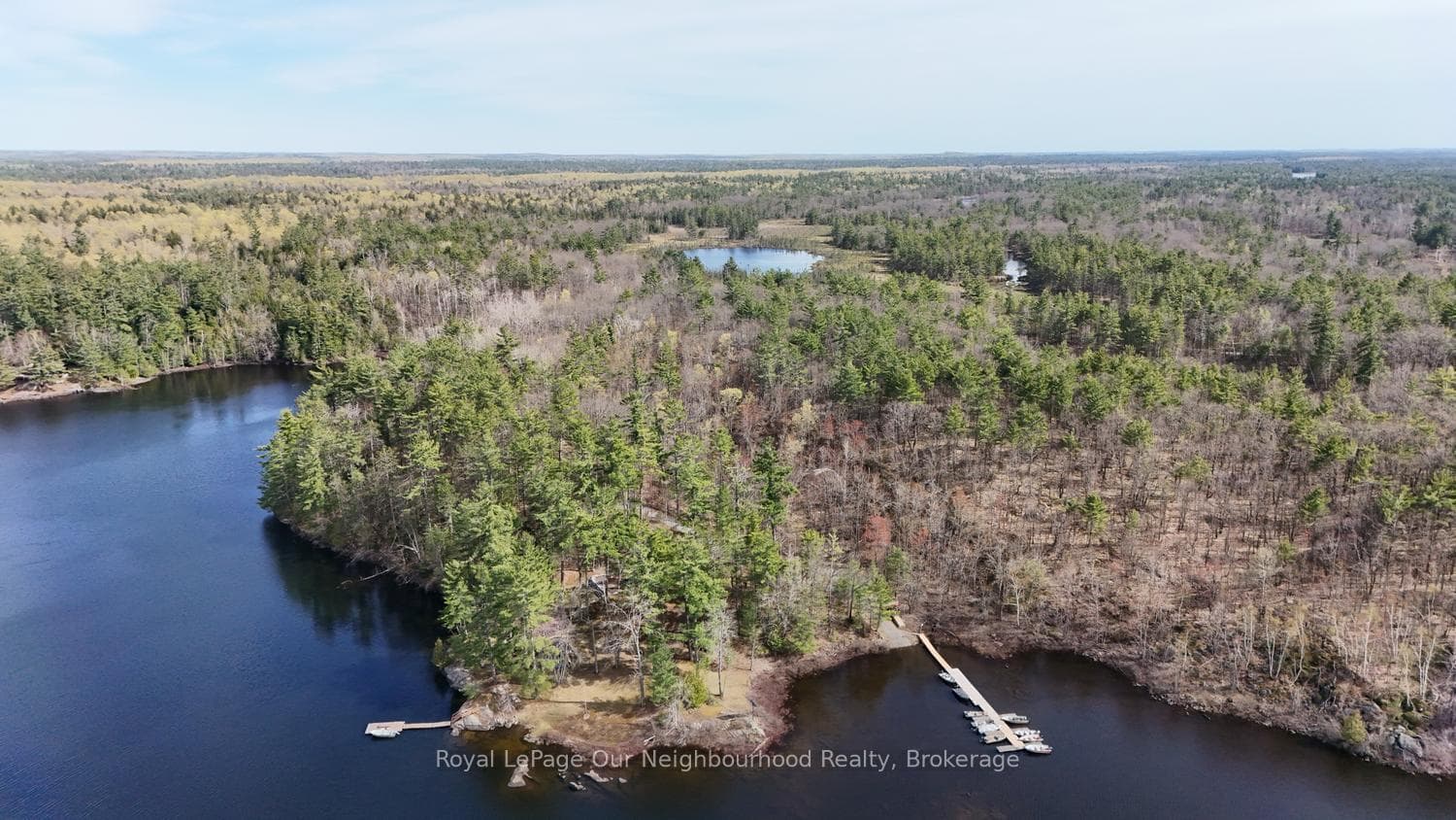 823 Tangamong Road photo 15