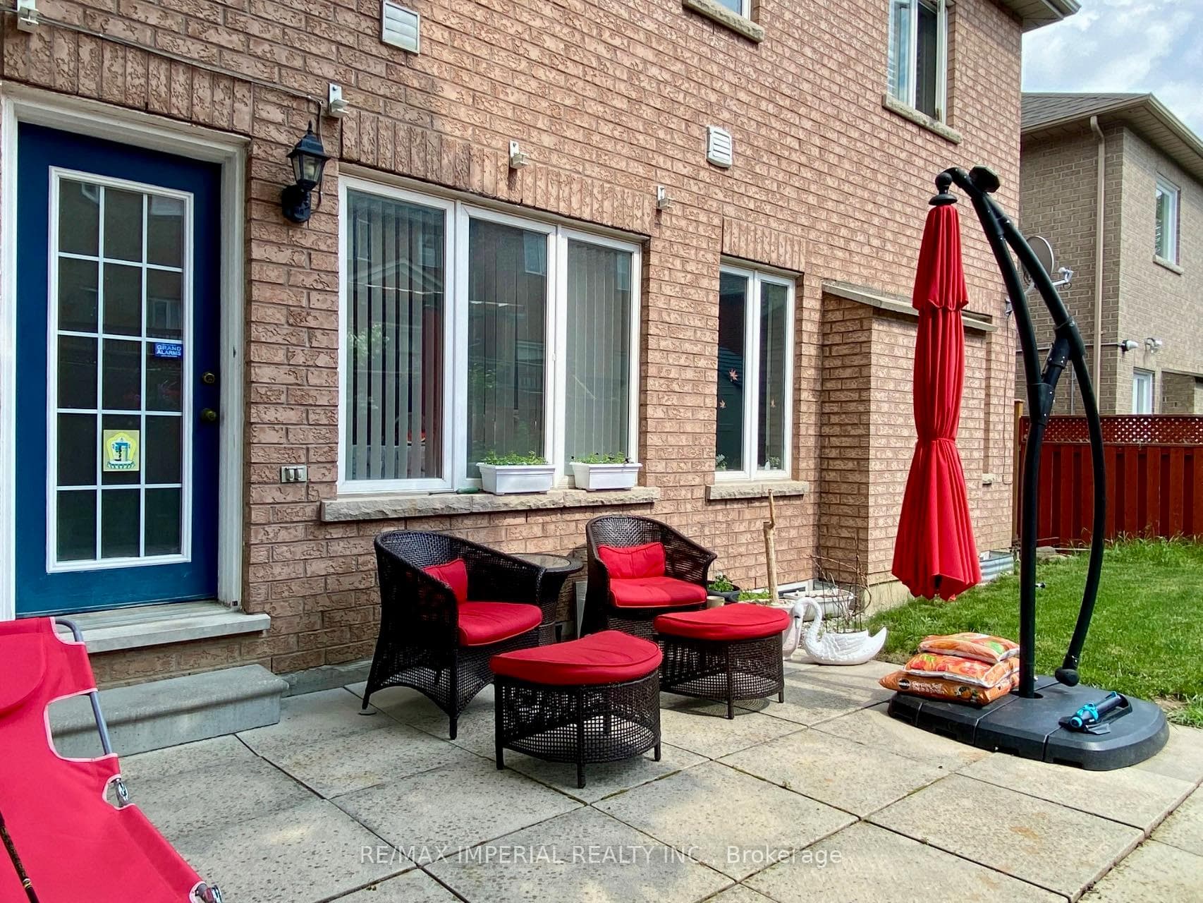 10 Palisade Crescent photo 39