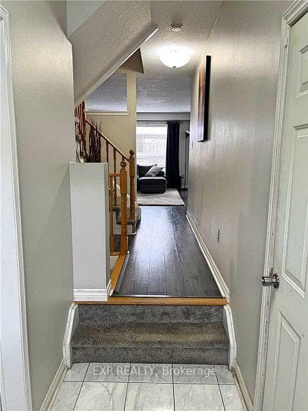 195 Windwood Drive photo 4