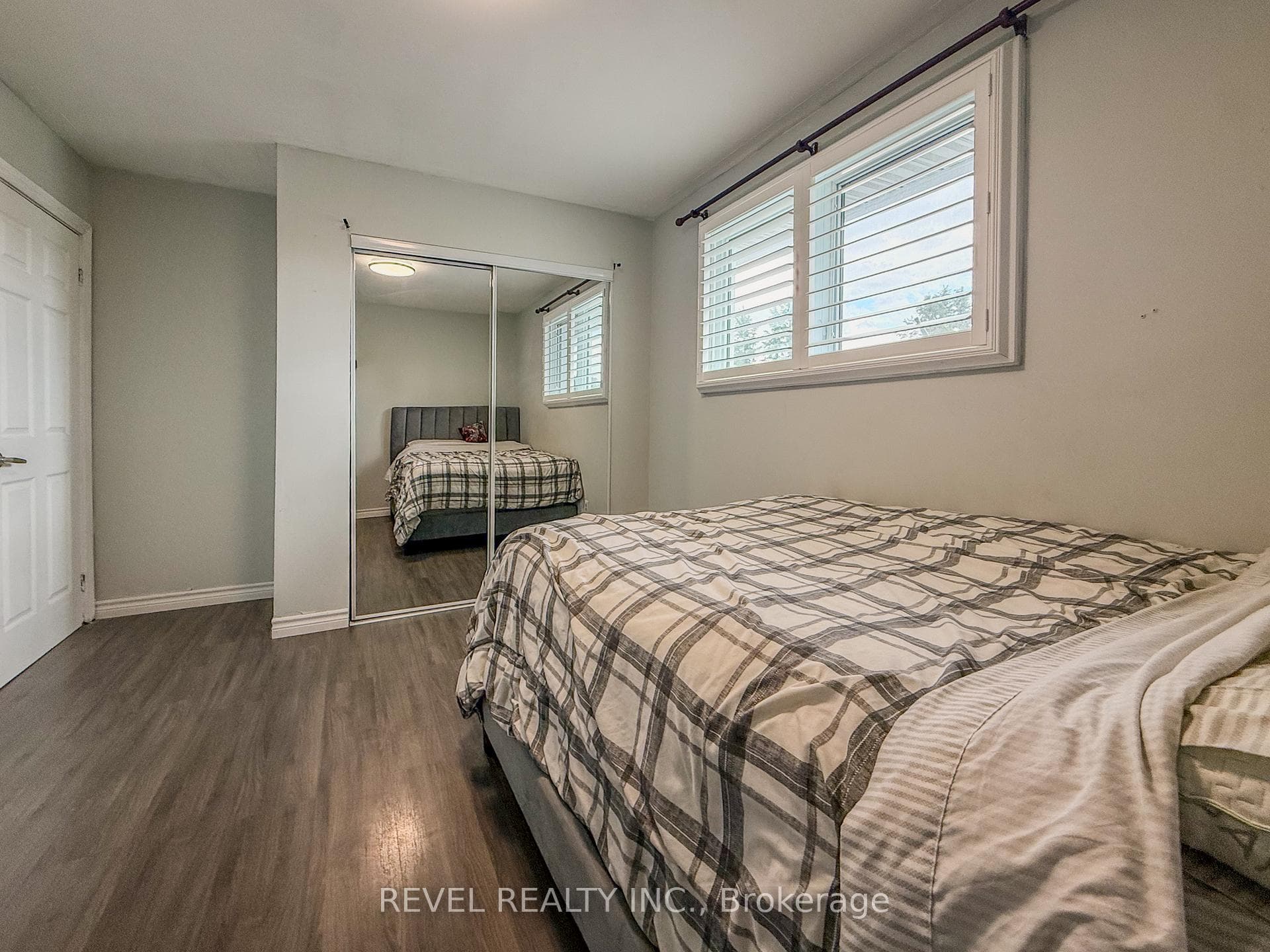 376 Morandin Avenue photo 22