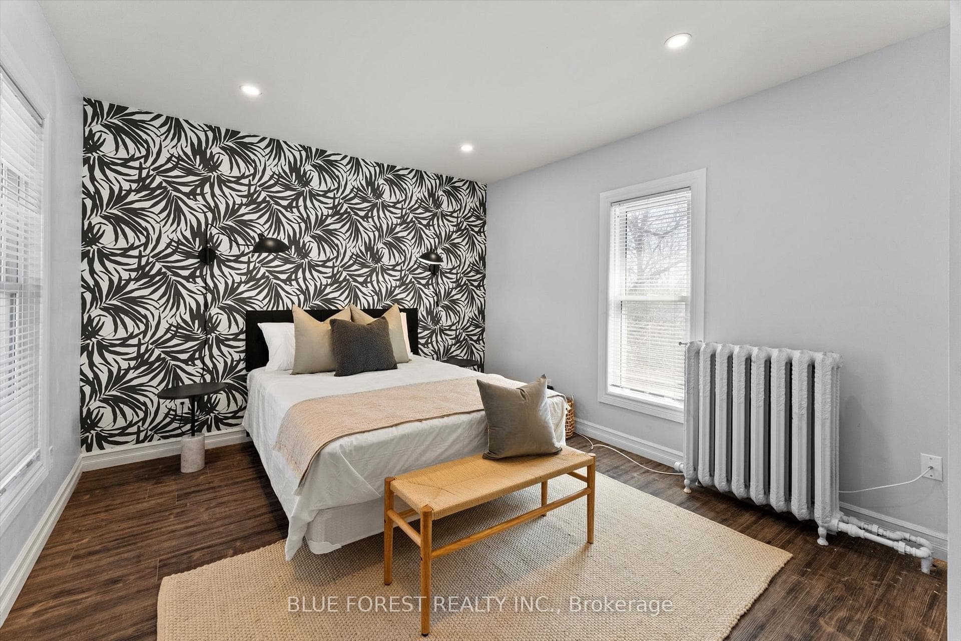 135 William Street Unit 4 photo 7