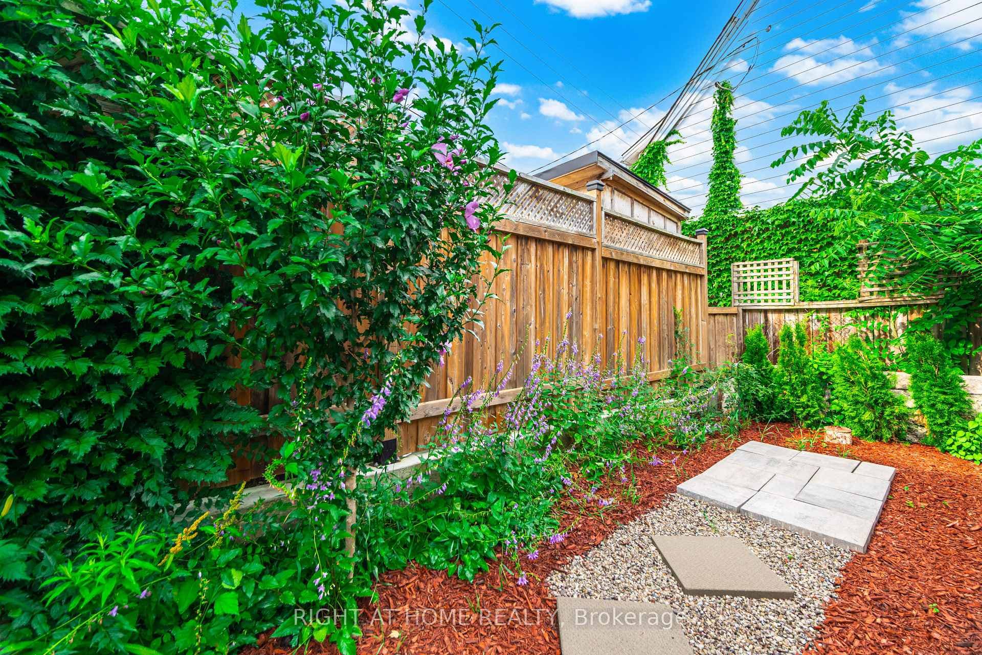 23 Bowmore Road photo 45