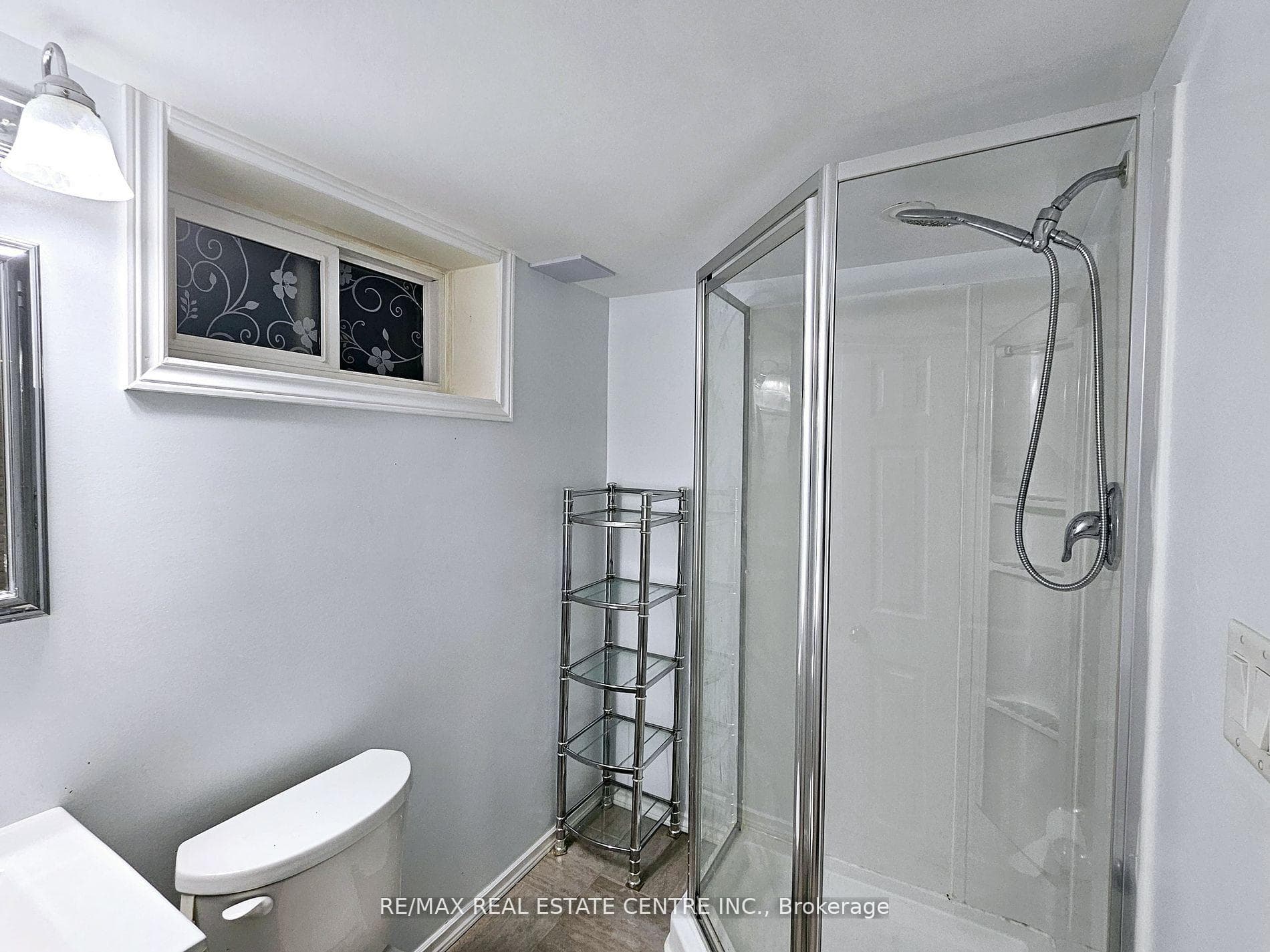 401 Elgin St Street photo 30