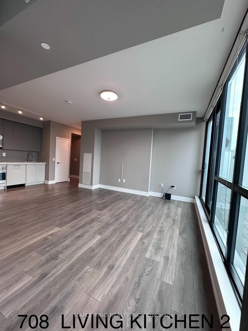 2916 Highway 7 Road Unit 708 photo 17
