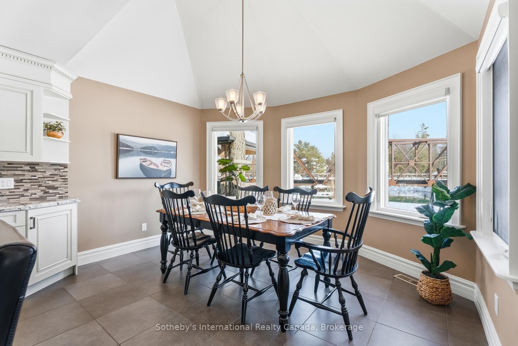 Breakfast Nook