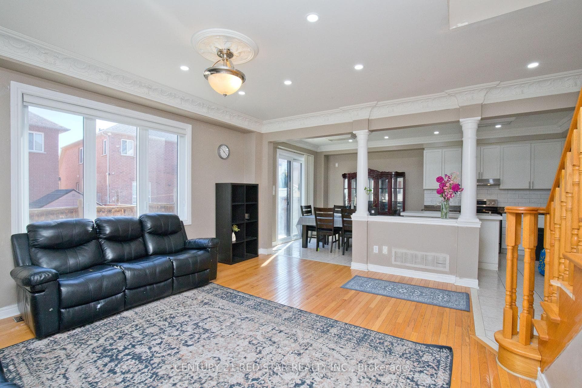 3 Okanagan Drive photo 10