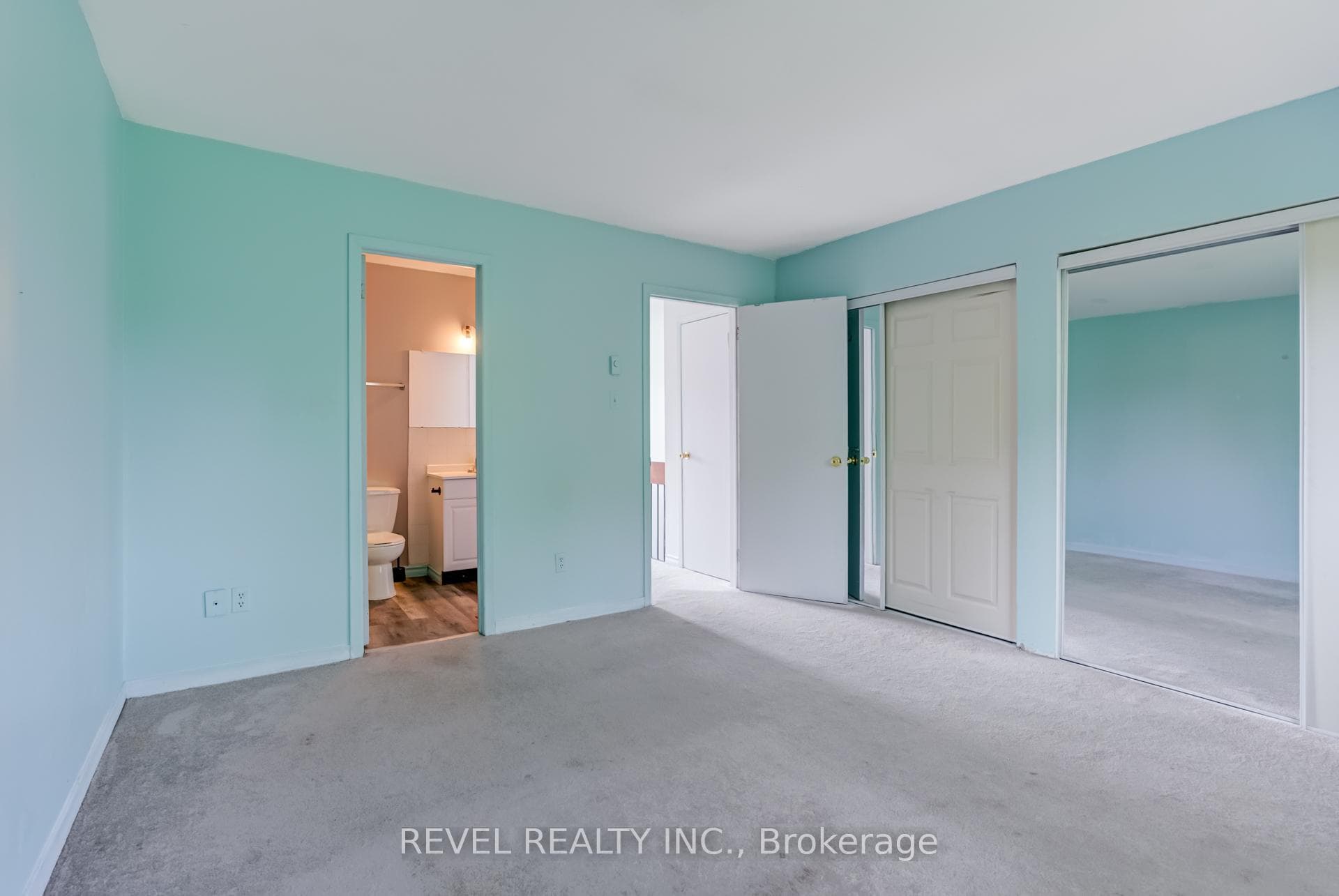 20 Hainford Street Unit #19 photo 27