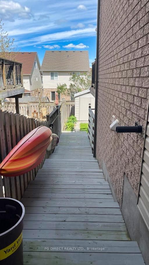 282 Mcmeeken Drive photo 17