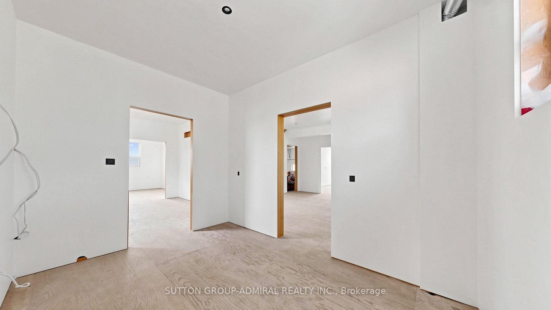 62 Rosemeade Avenue photo 24