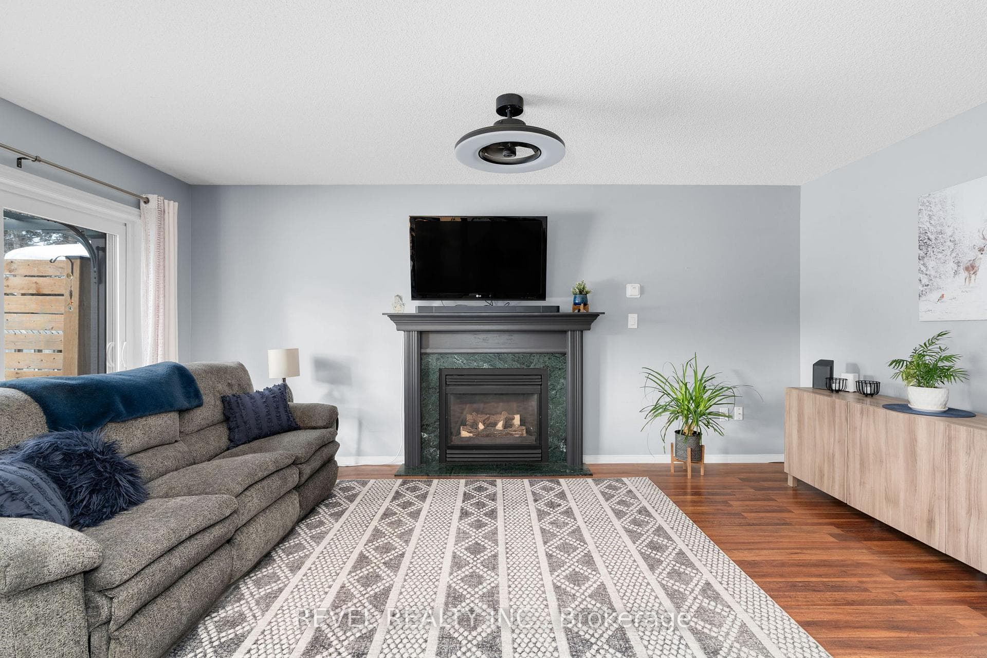 16 Girdwood Drive photo 15