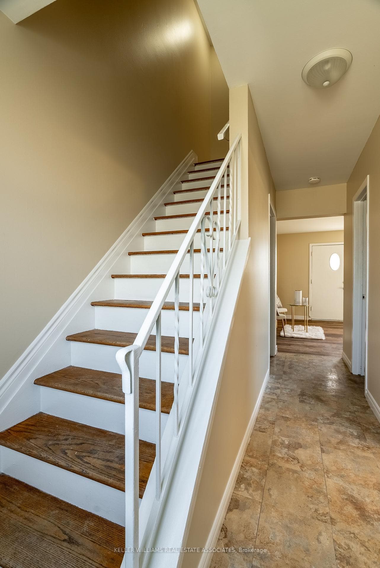 26 Orchard Place photo 9