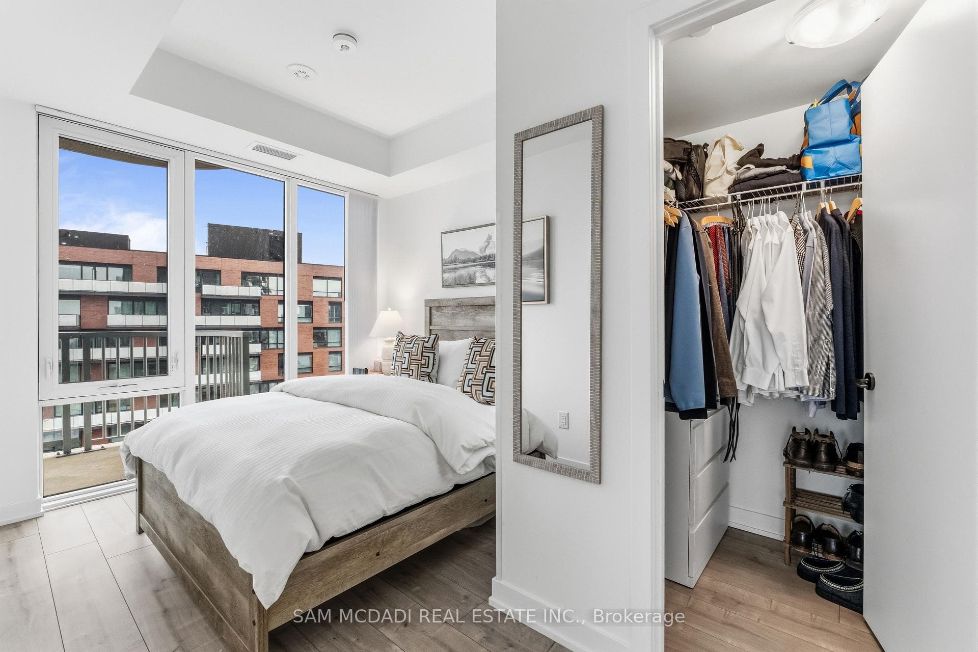 220 Missinnihe Way Unit 912 photo 14