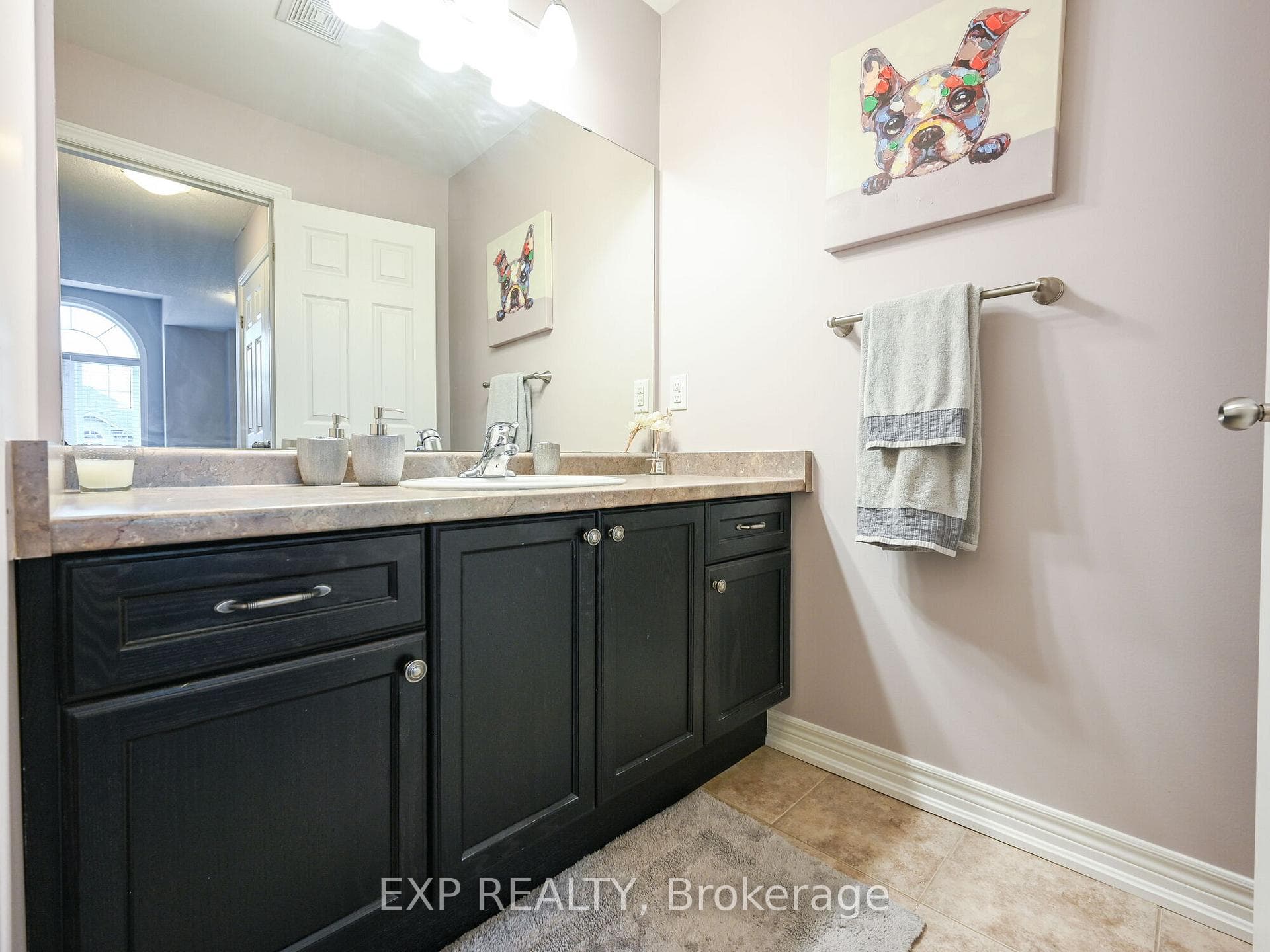 153 Gunby Boulevard photo 14