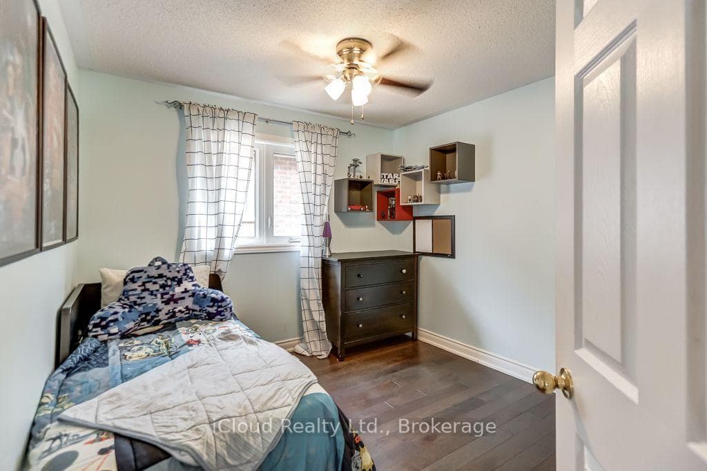 40 Ralph Chalmers Avenue photo 23