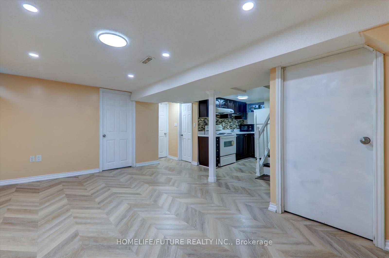 41 Gaiety Drive photo 11