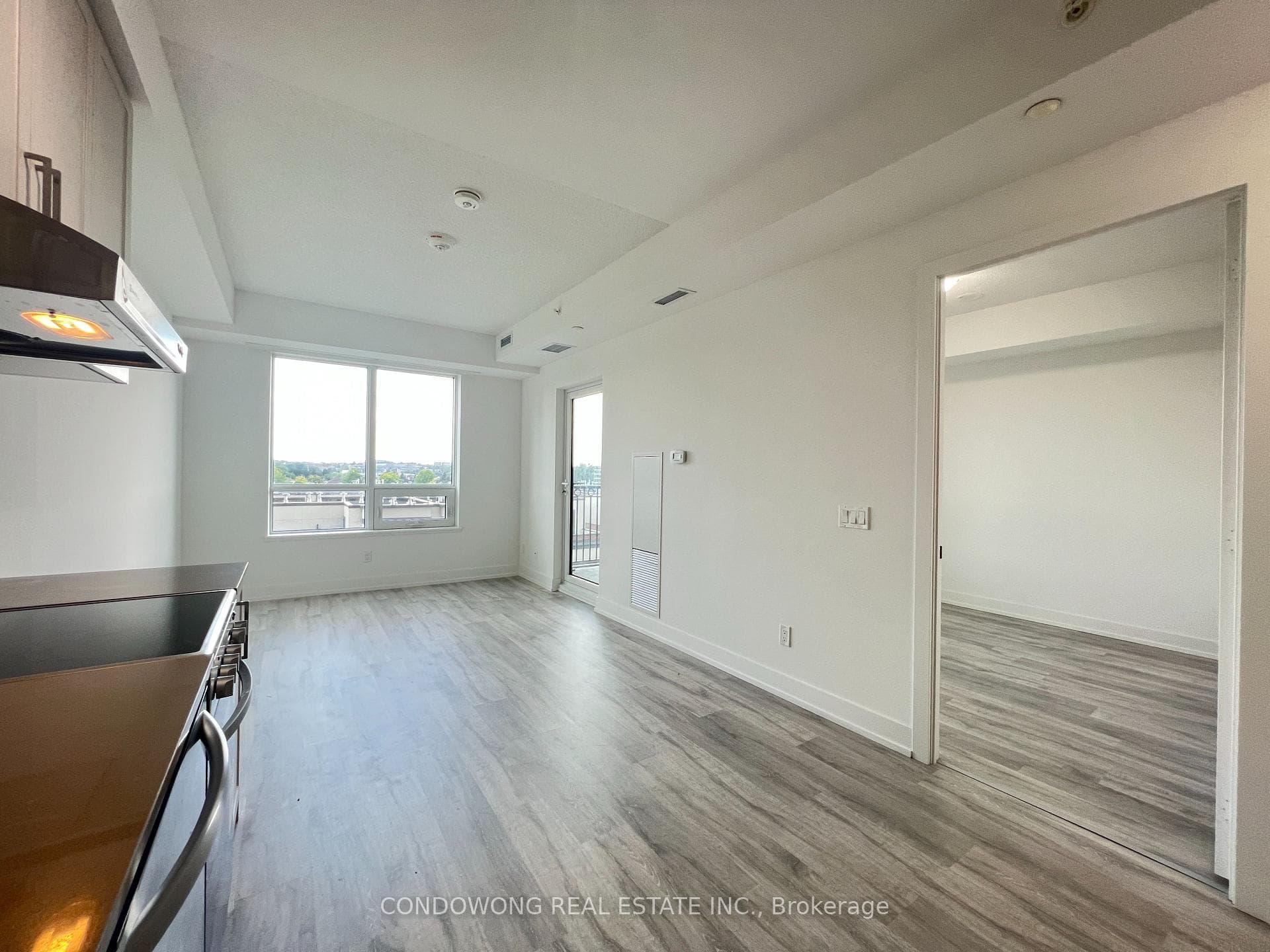 268 Buchanan Drive Unit 627W photo 2