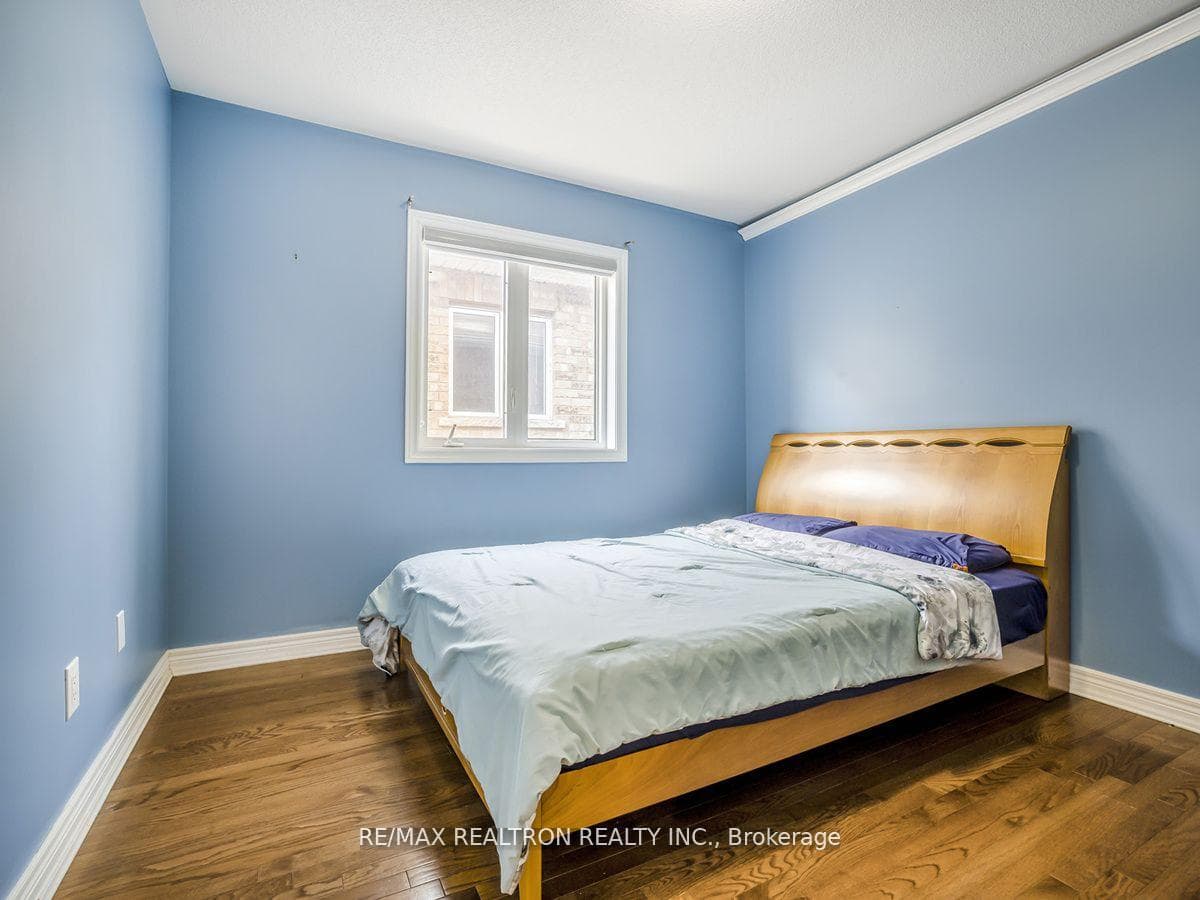 21 Aidan Drive photo 12