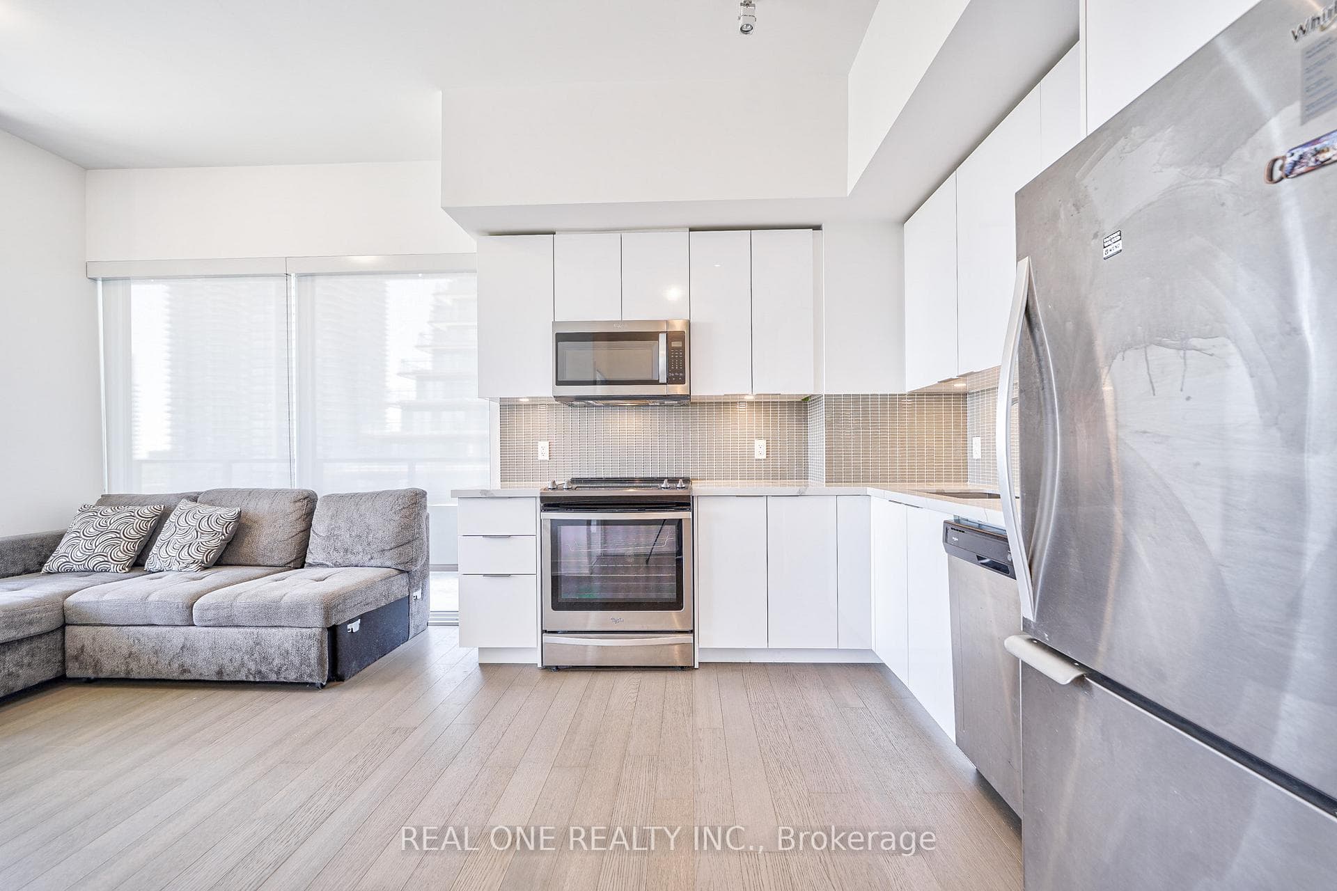 20 Shore Breeze Drive Unit 1102 photo 7