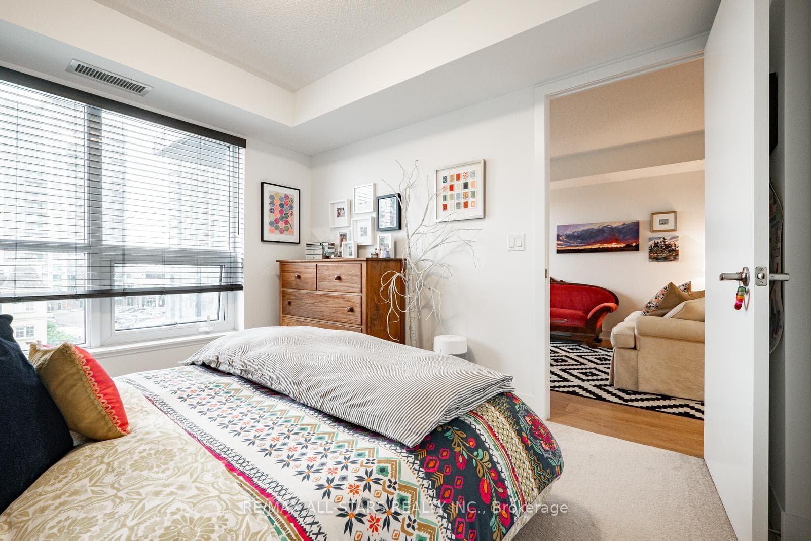 1255 Bayly Street Unit 408 photo 15