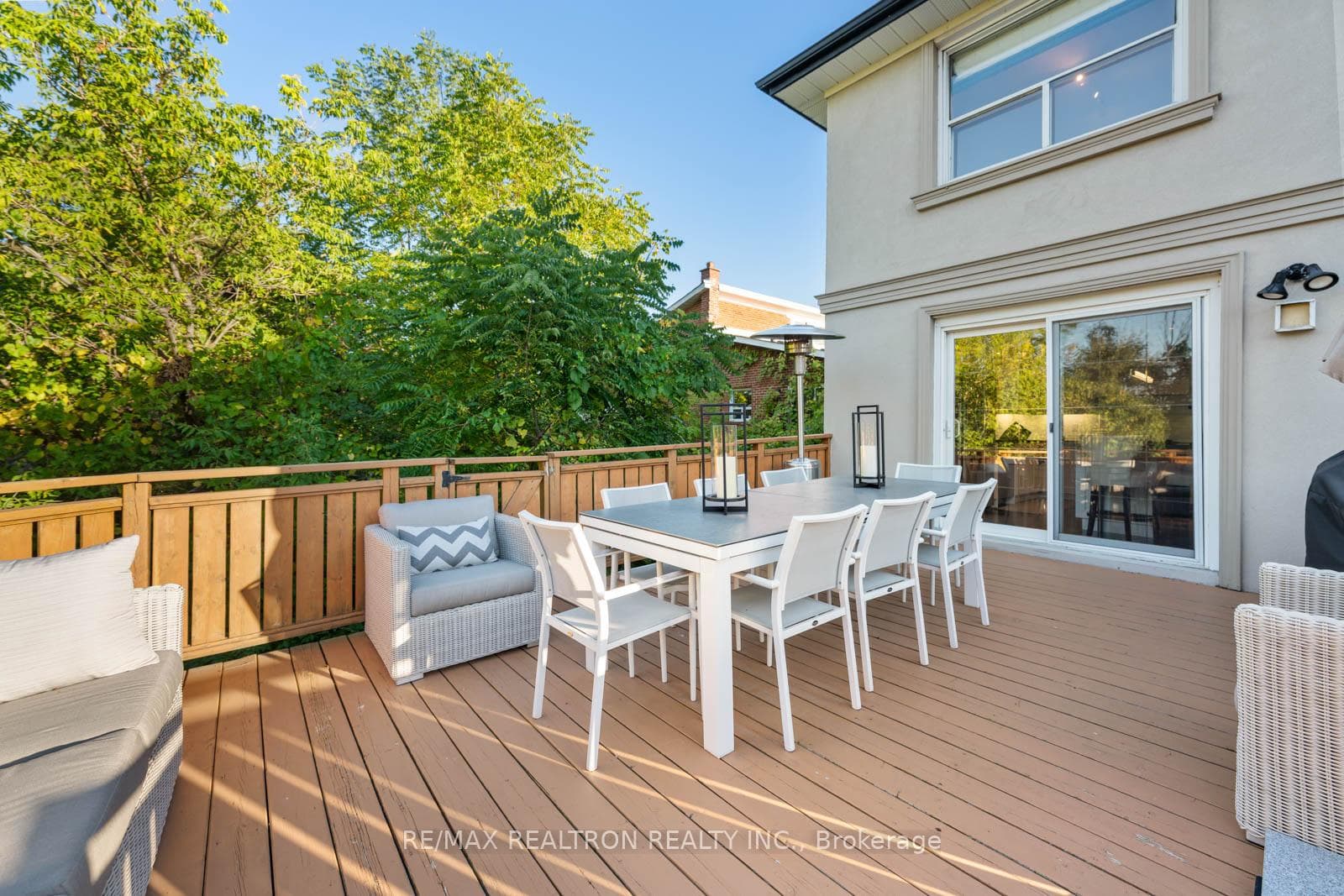 25 Cedar Springs Grove photo 18