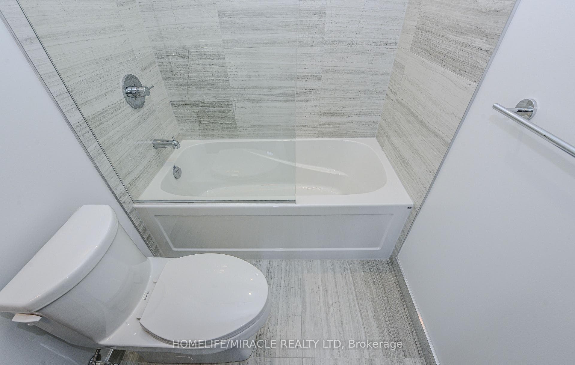 225 Commerce Street Unit 2608 photo 16
