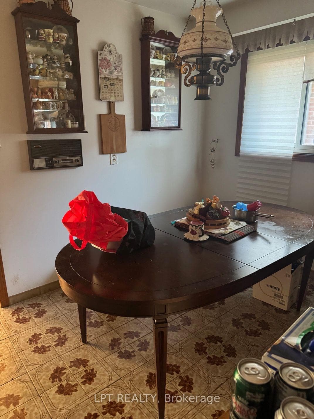 43 Sunset Avenue photo 6