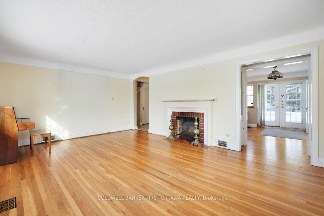 413 Island Park Drive photo 20