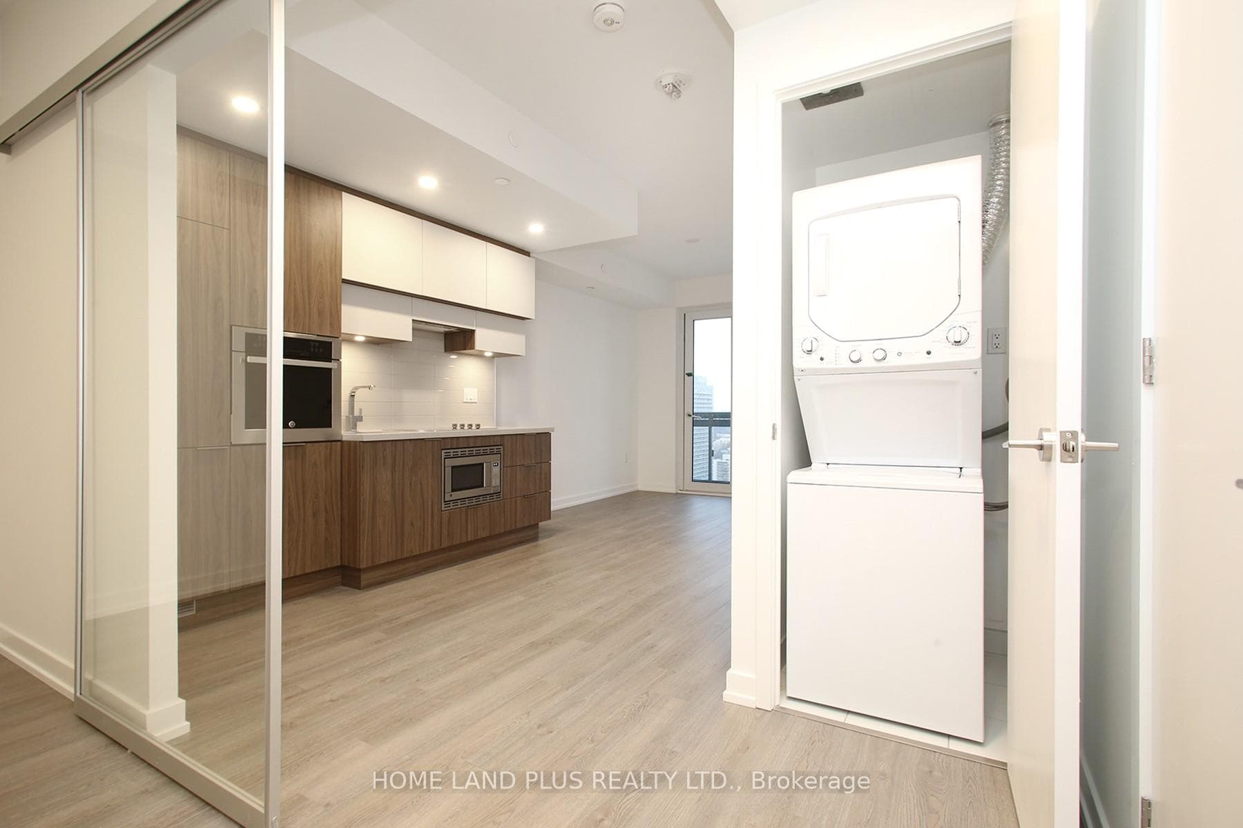 39 Roehampton Avenue Unit 2702 photo 36