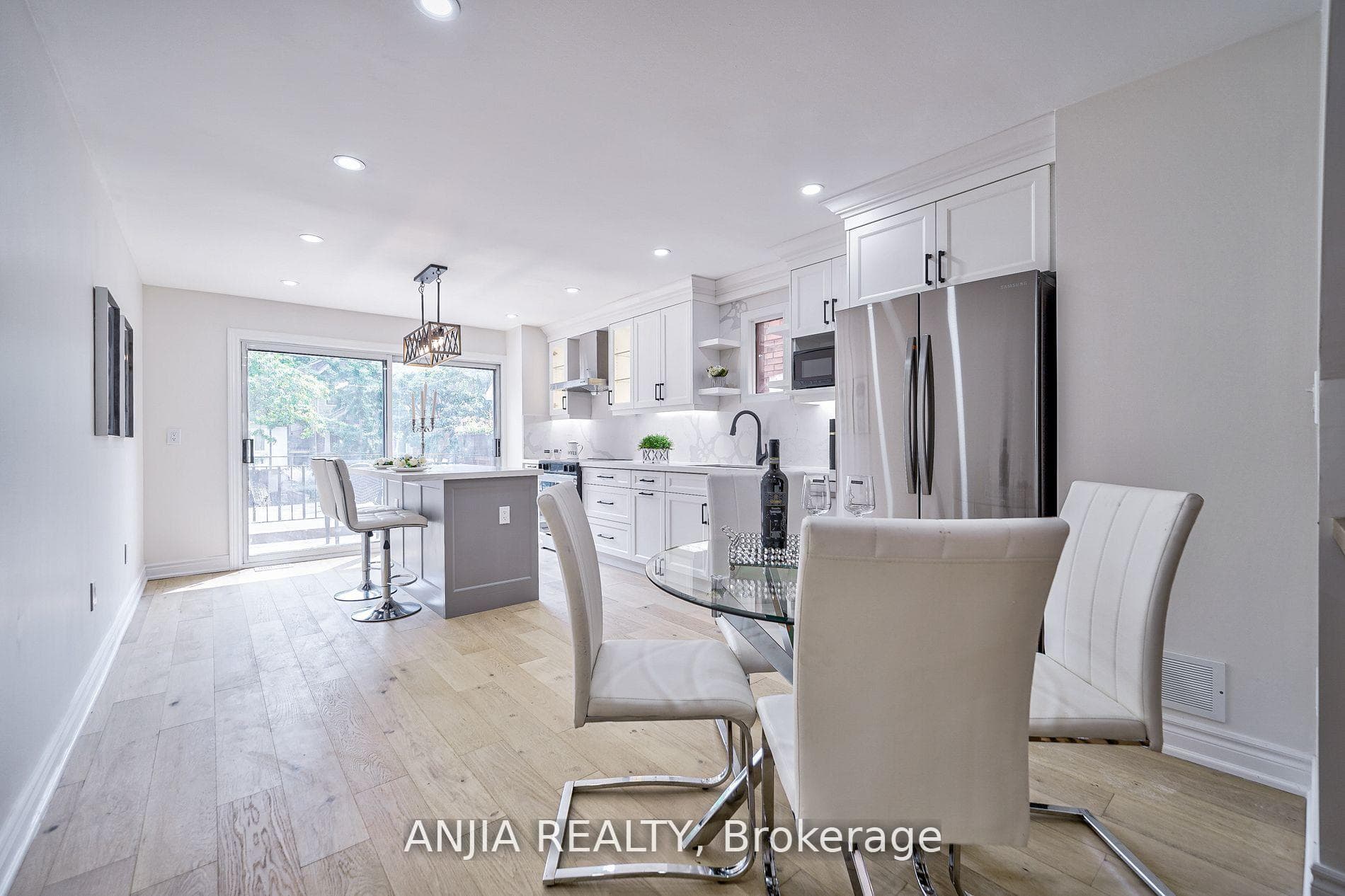 322 Hillsdale Avenue photo 7