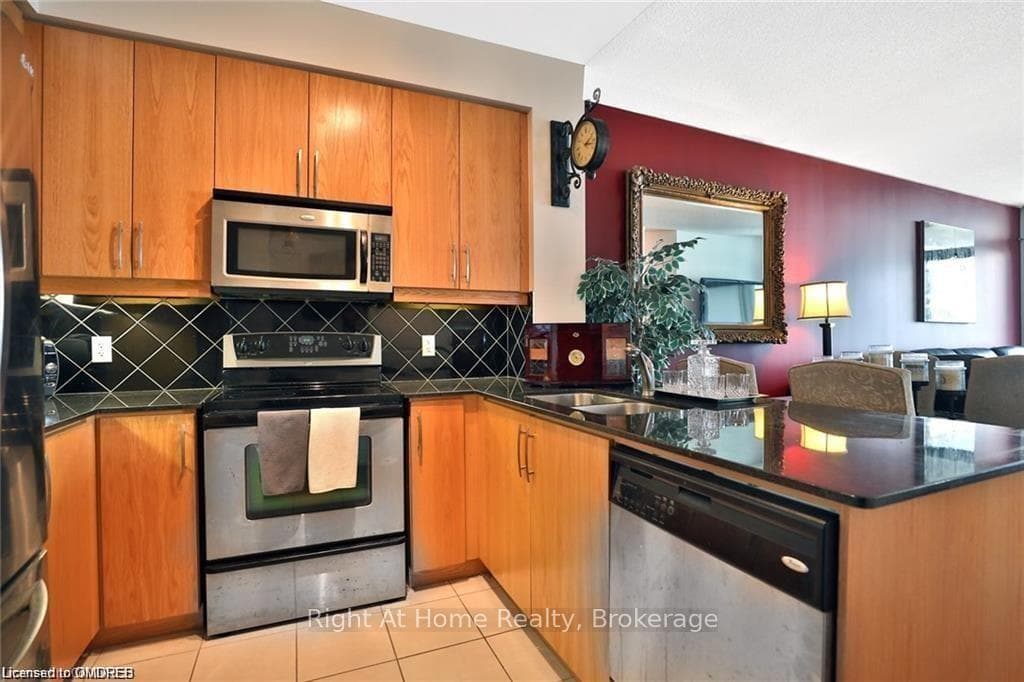 70 ABSOLUTE Avenue Unit 2702 photo 19