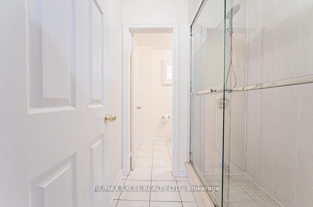 4 Flatwoods Drive photo 14
