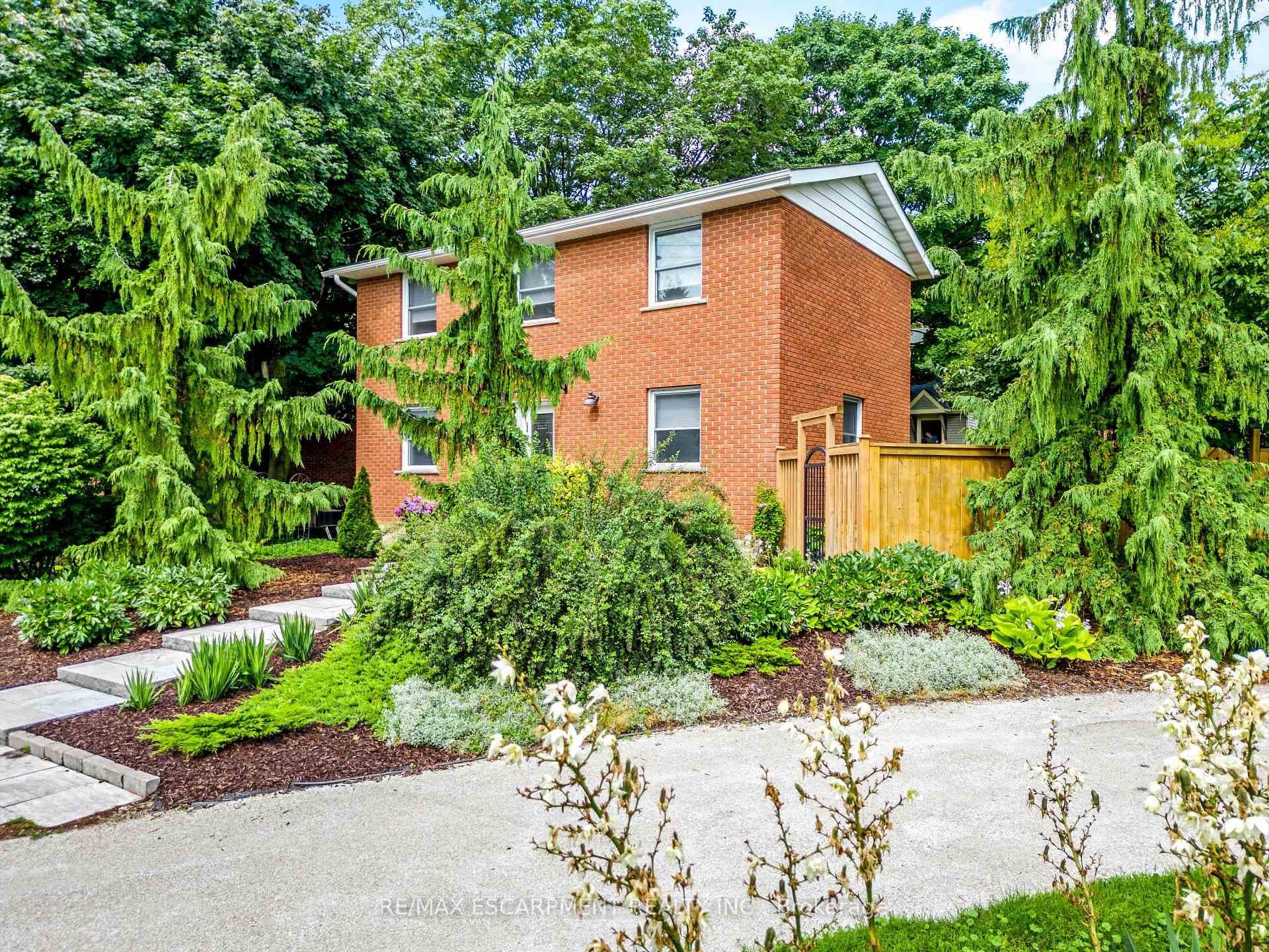 156 Jackson Street photo 1