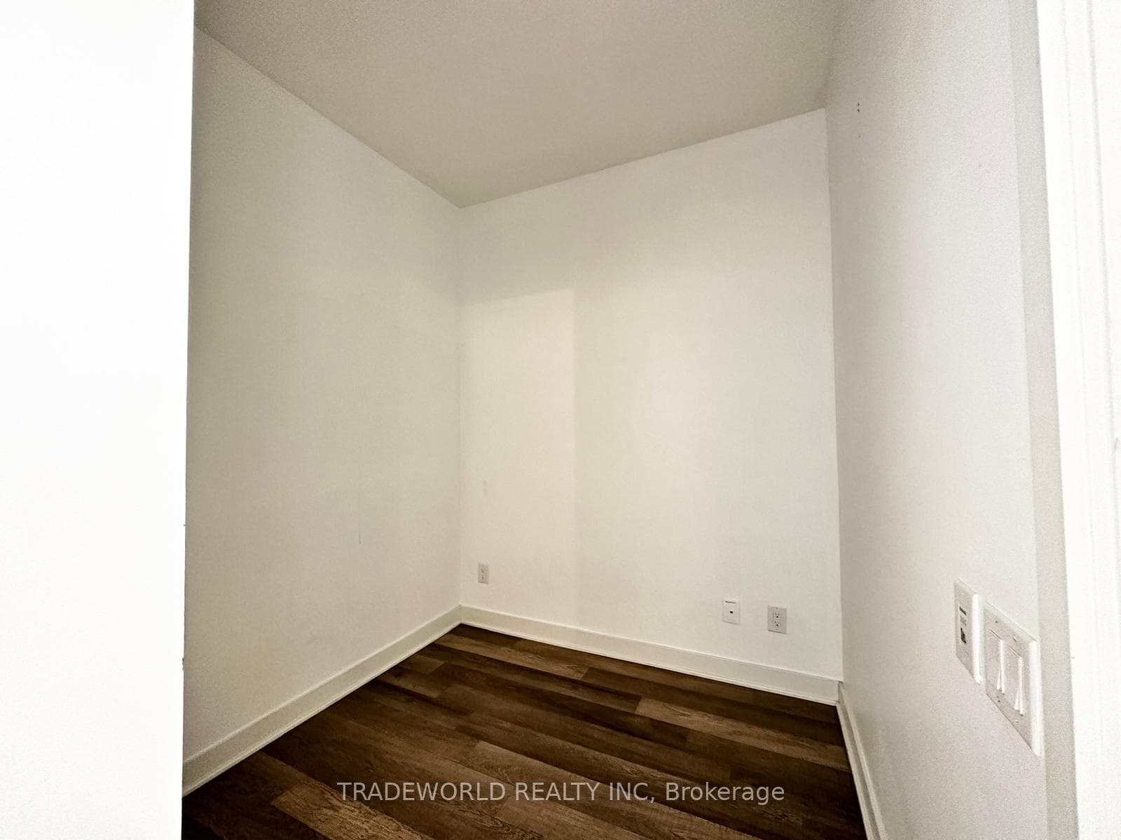 290 Adelaide Street Unit 2408 photo 6