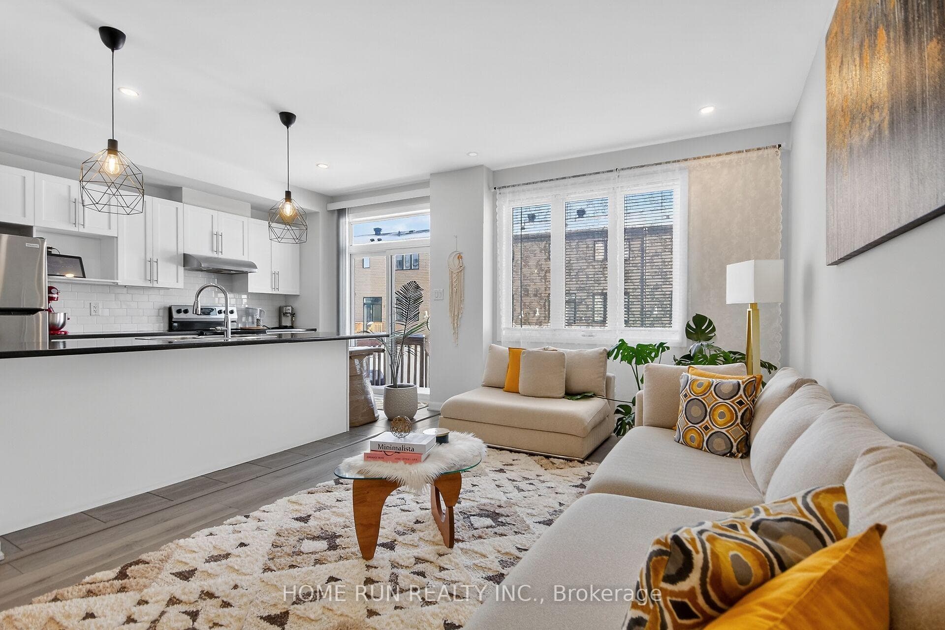 733 Cashmere Terrace photo 13