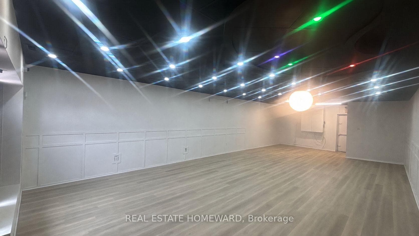 3095 Eglinton Avenue Unit #4 photo 5