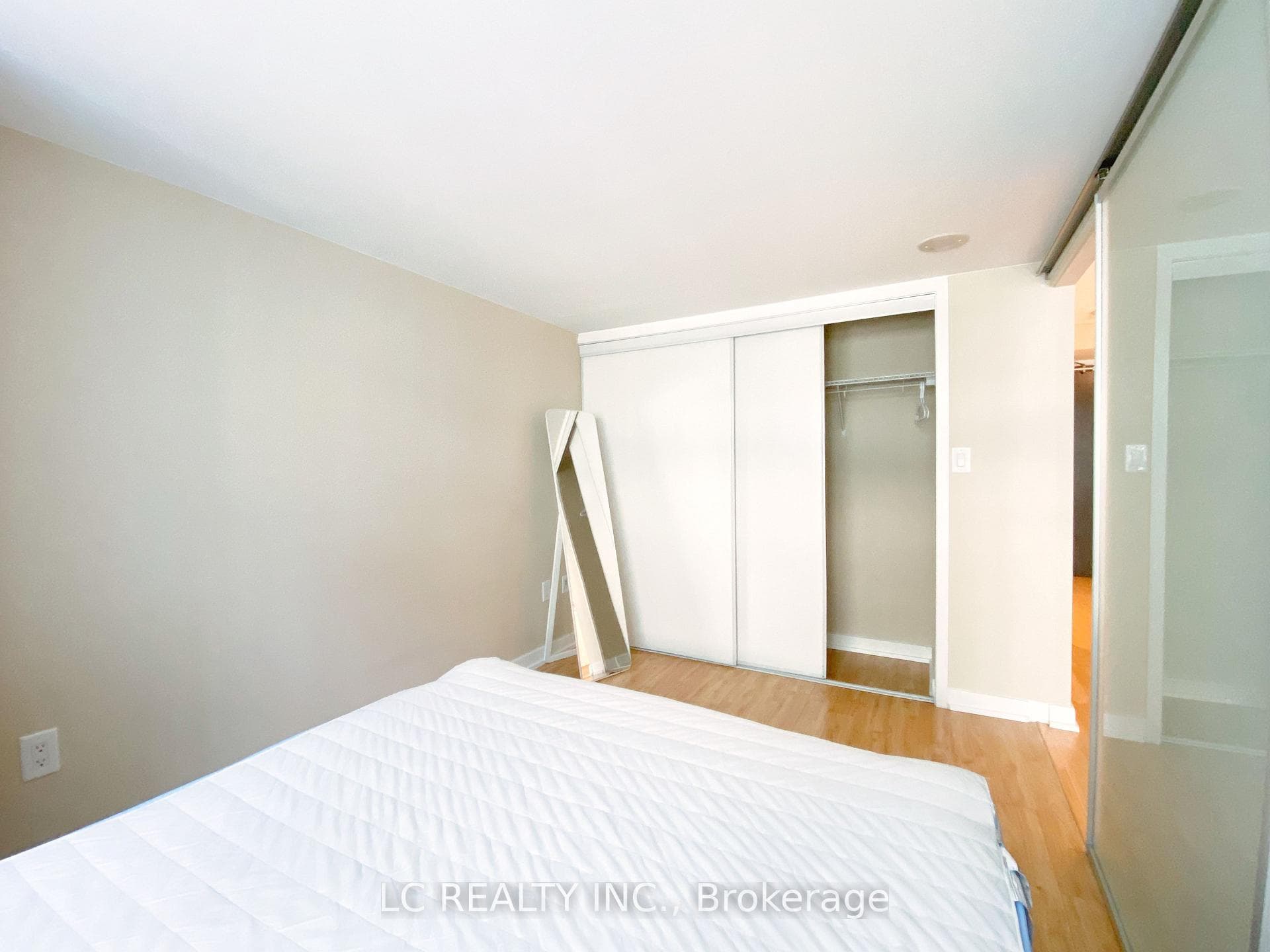 25 Capreol Court Unit 601 photo 13