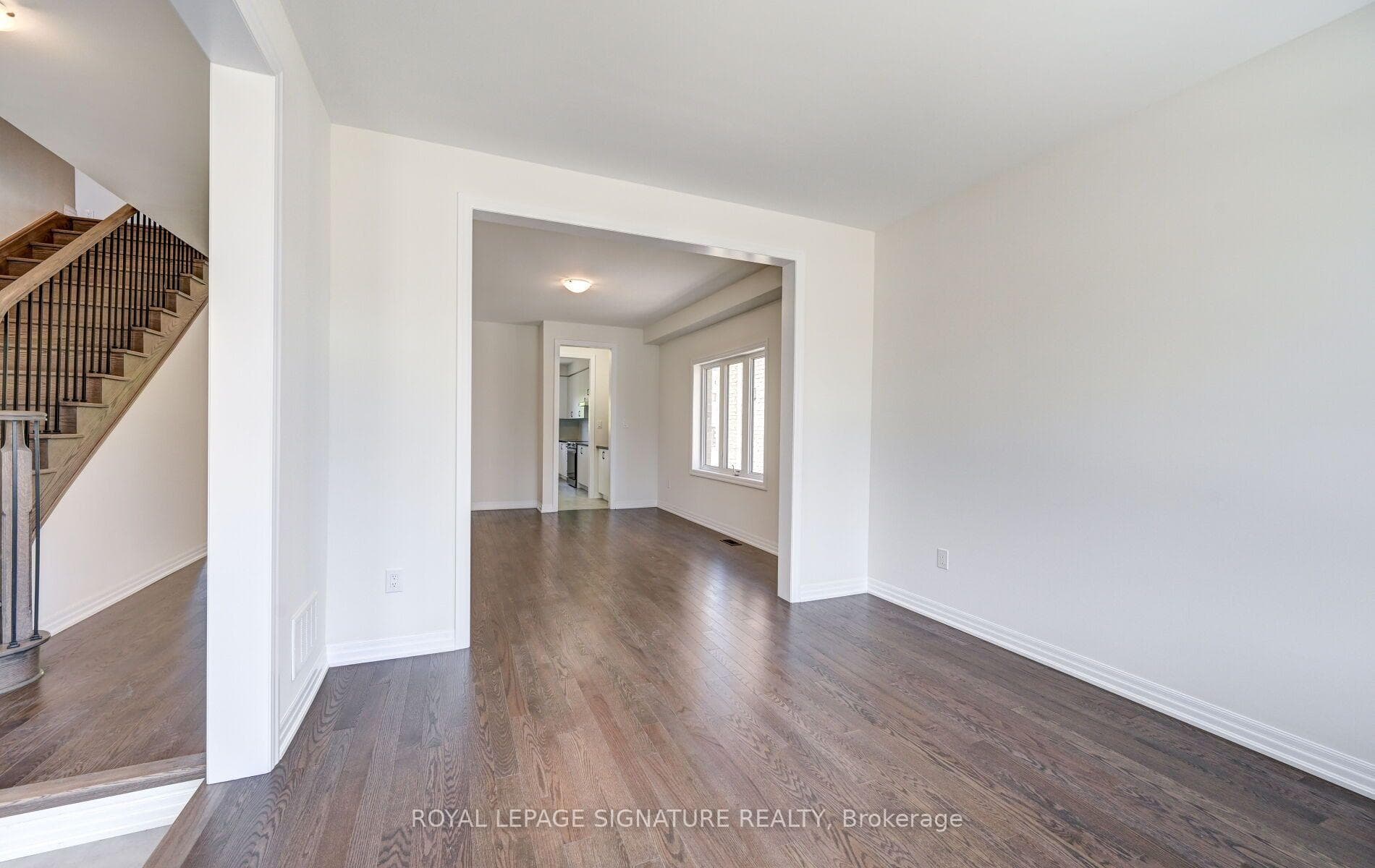 205 Warden Street photo 6