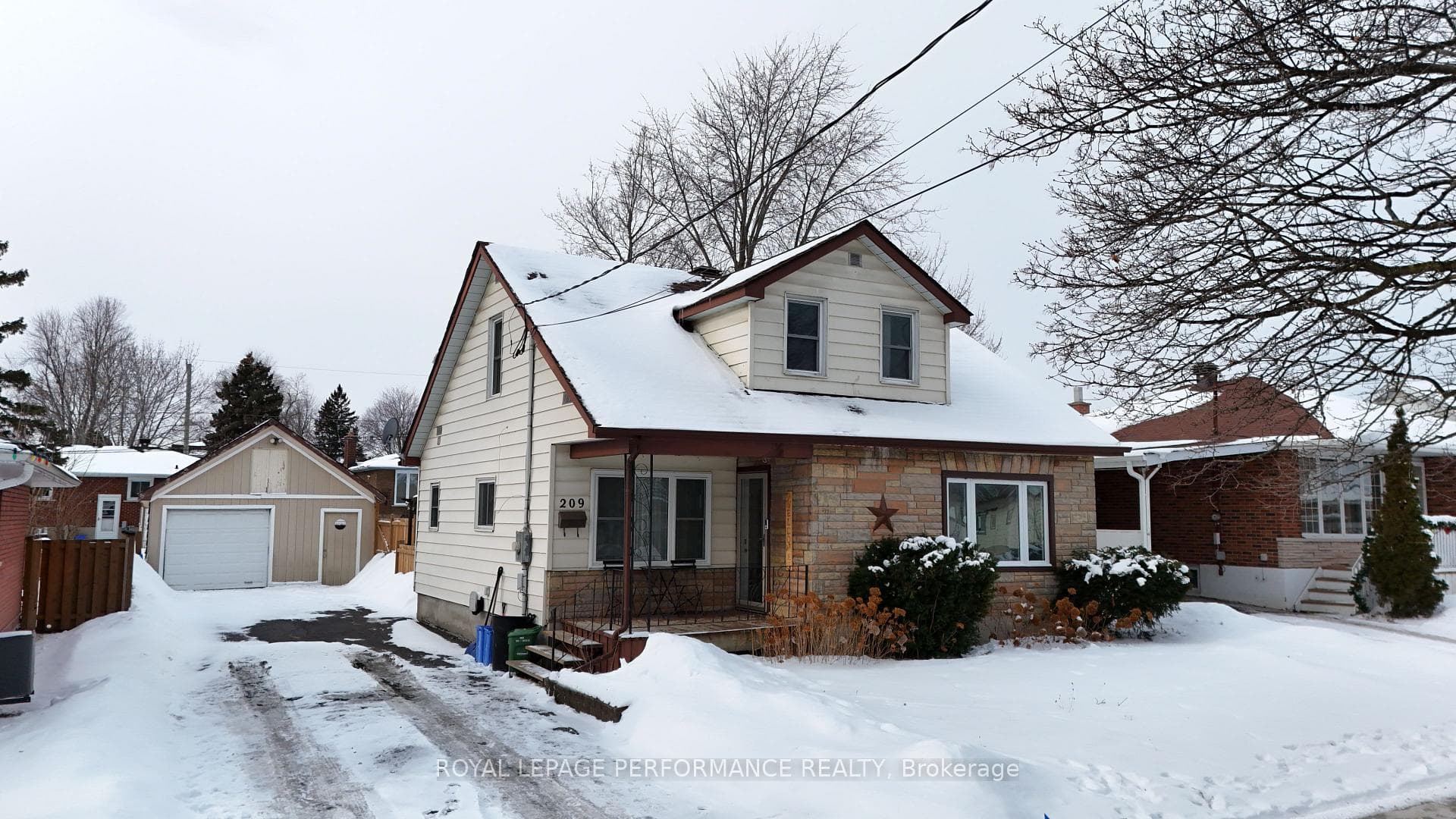 209 Anthony Street photo 1