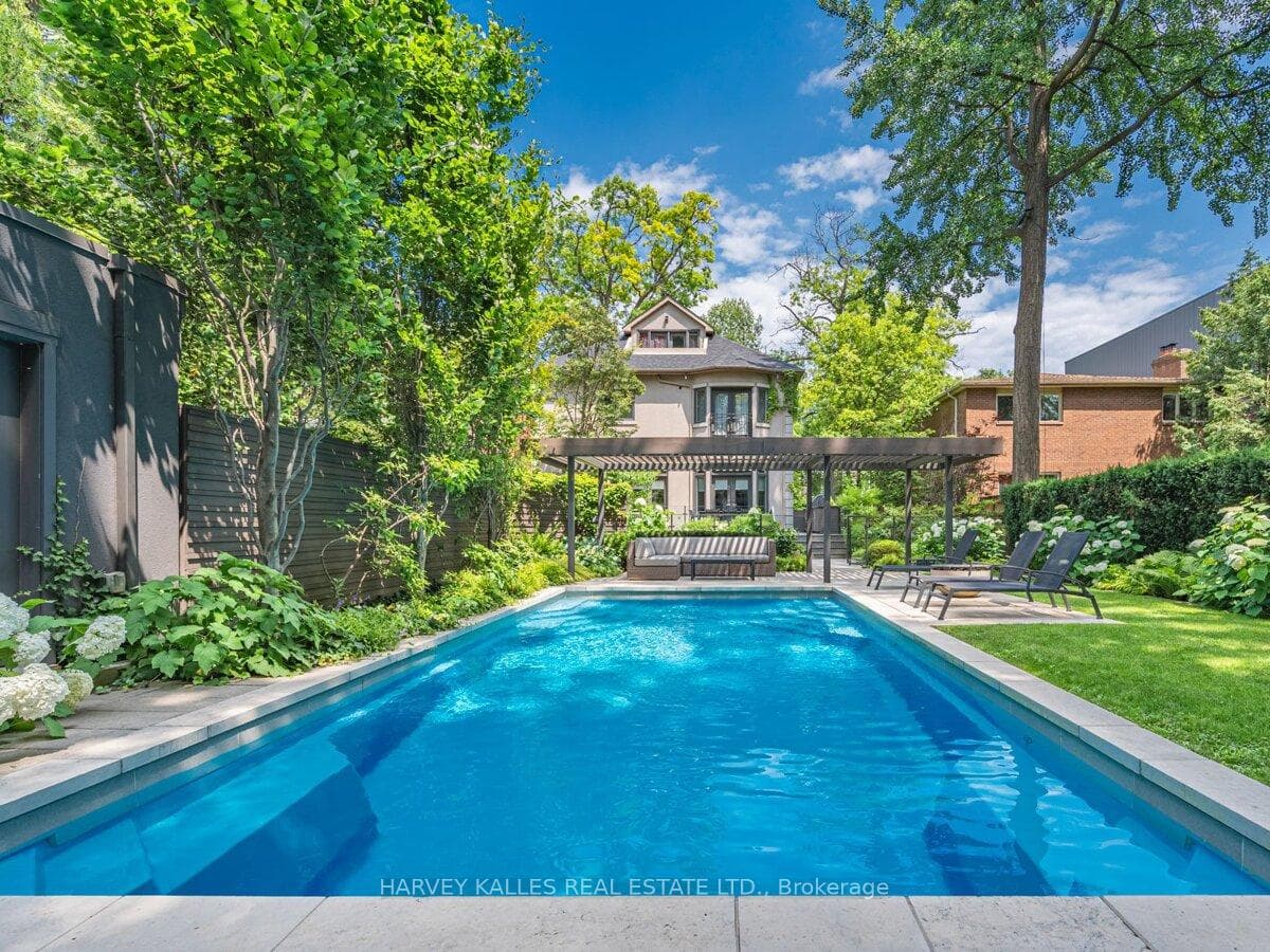 94 Lyndhurst Avenue photo 37