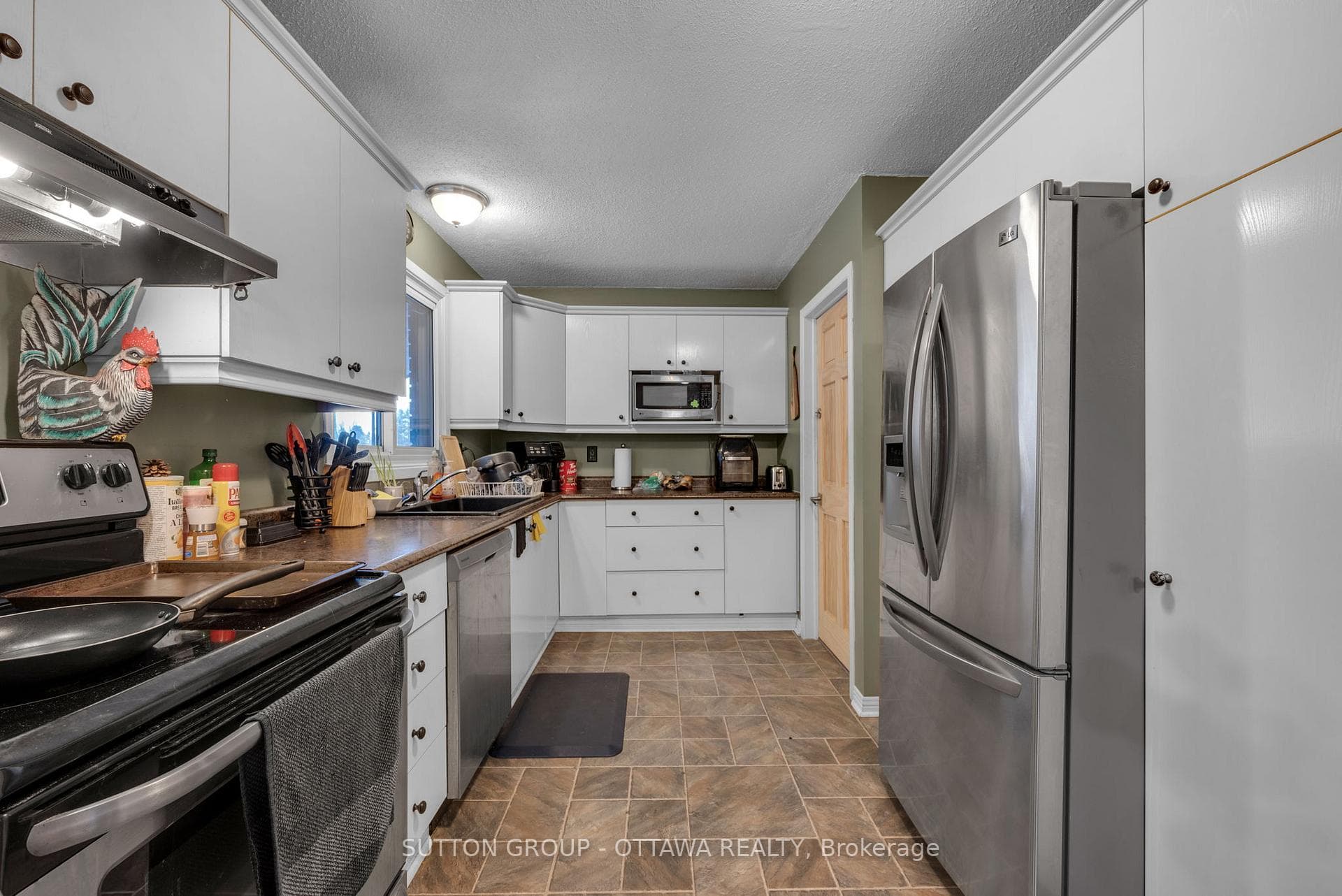 1150 St Pierre Street photo 9