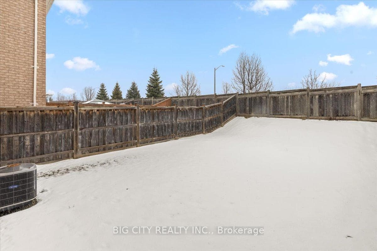 56 Haskett Drive photo 27