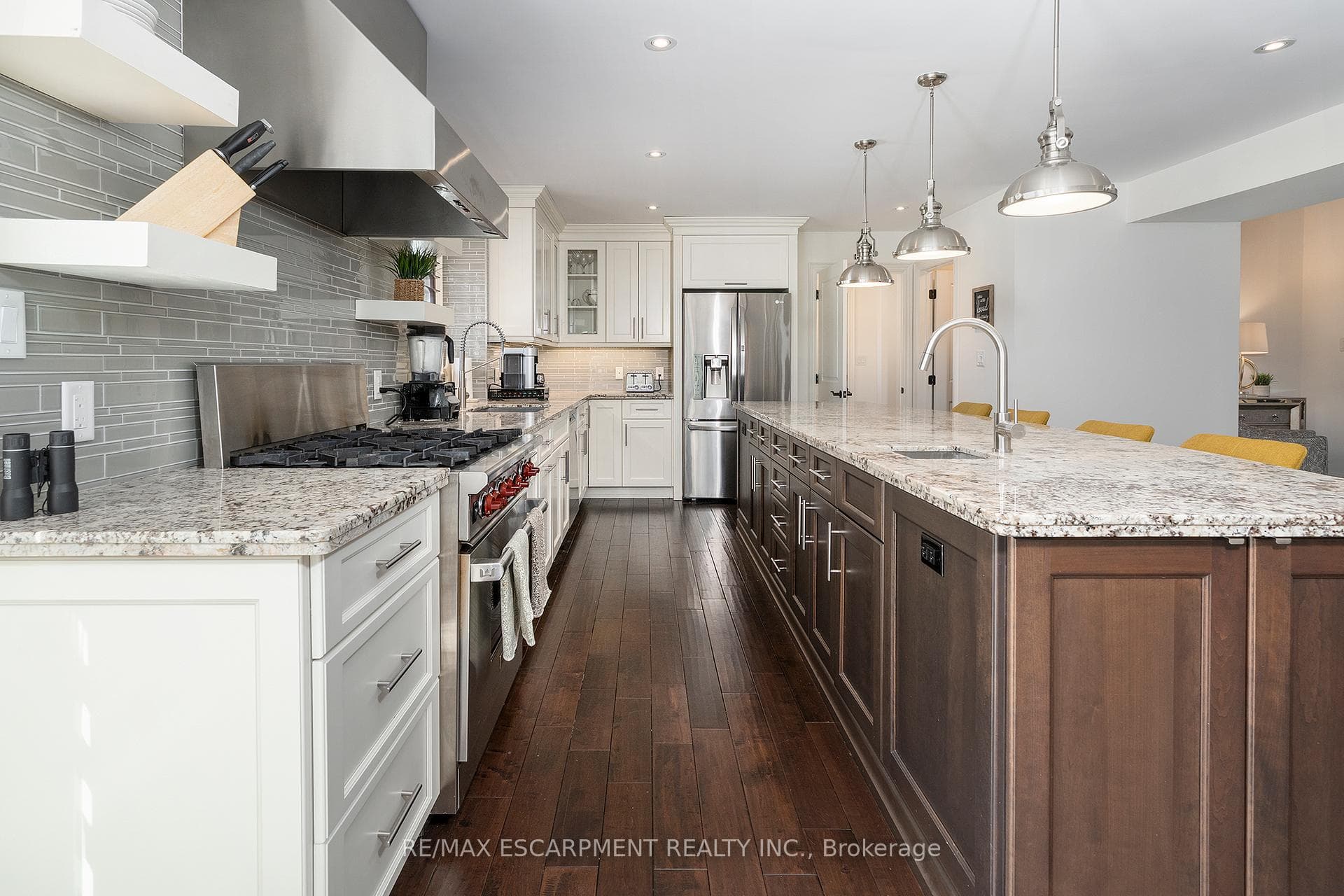 400 Hamilton Drive photo 11