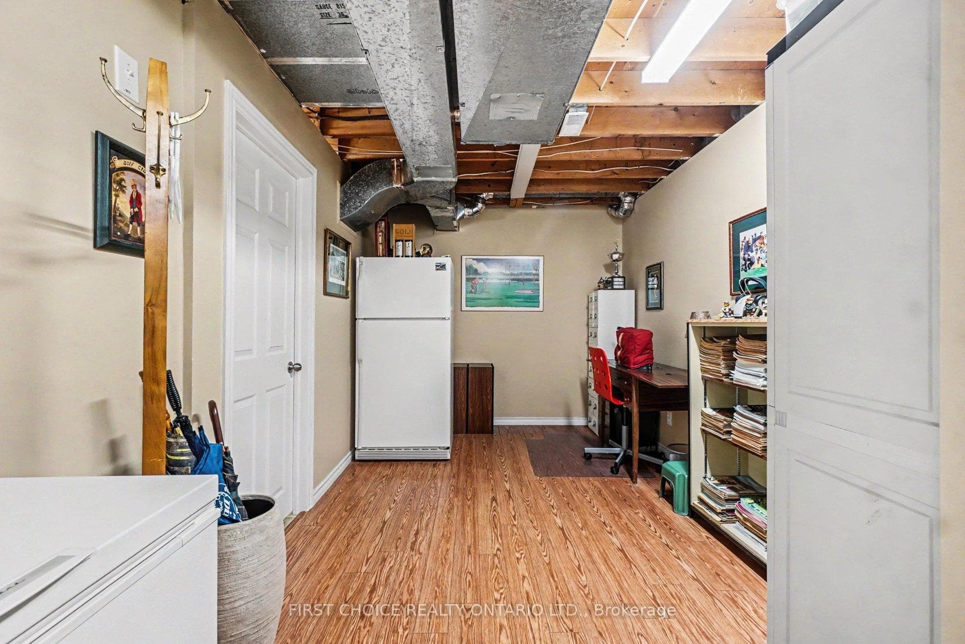 1793 Axminster Court Unit 34 photo 27