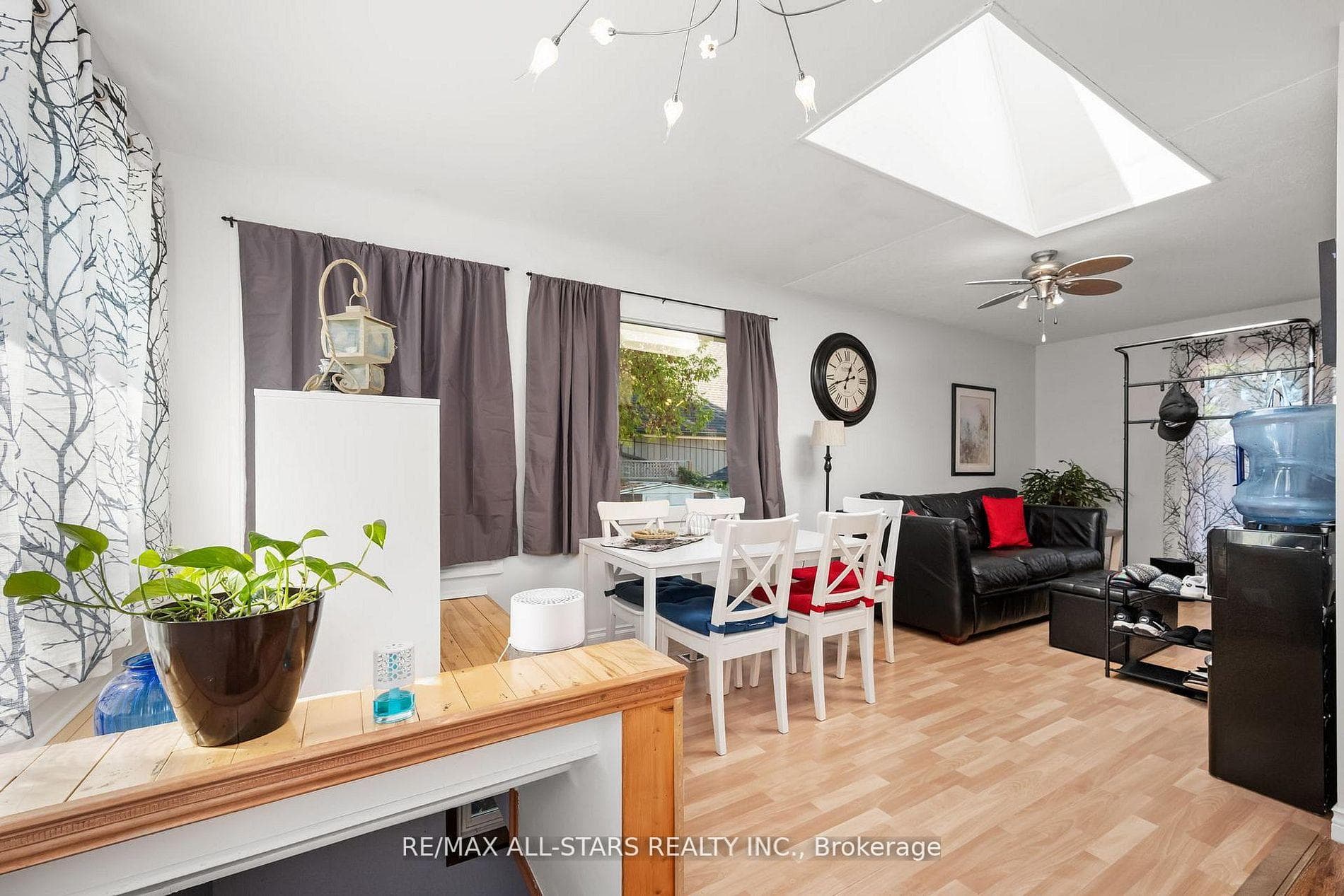 40 Riverglen Drive photo 22
