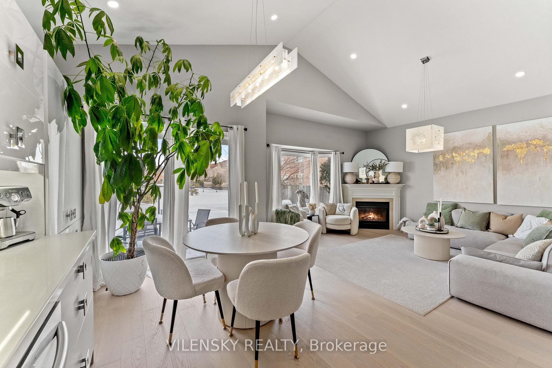 40 Mosswood Road photo 12