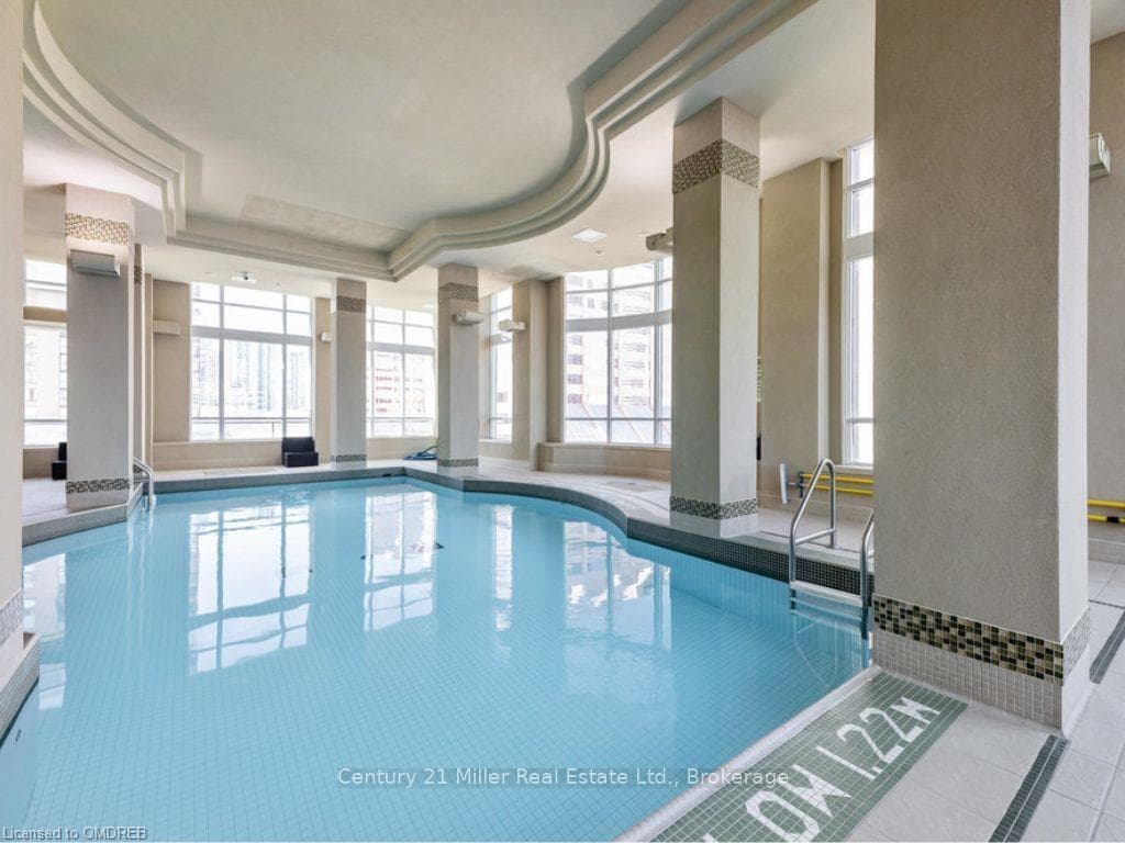 Pool 1