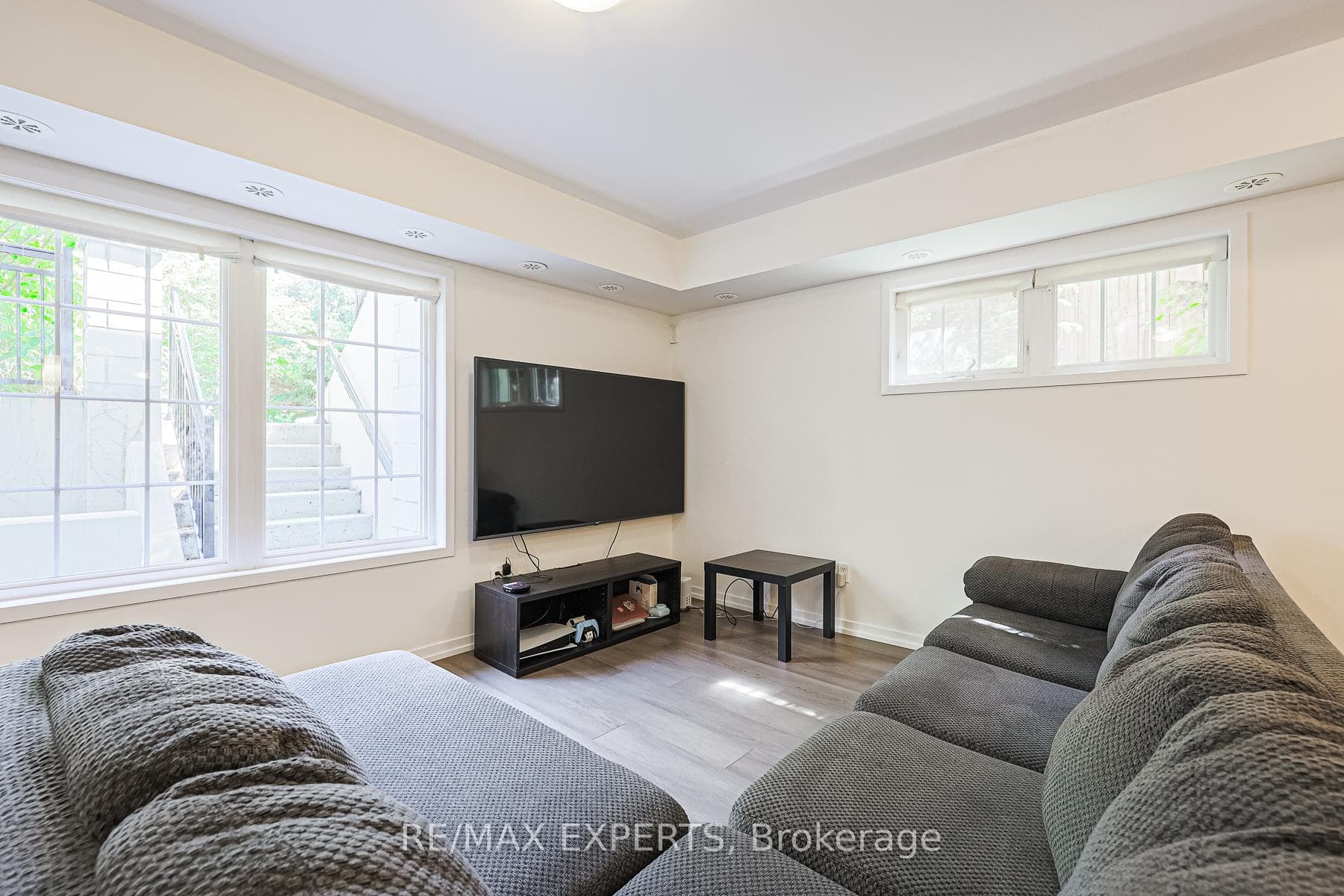 26 Bruce Street Unit B11 photo 17