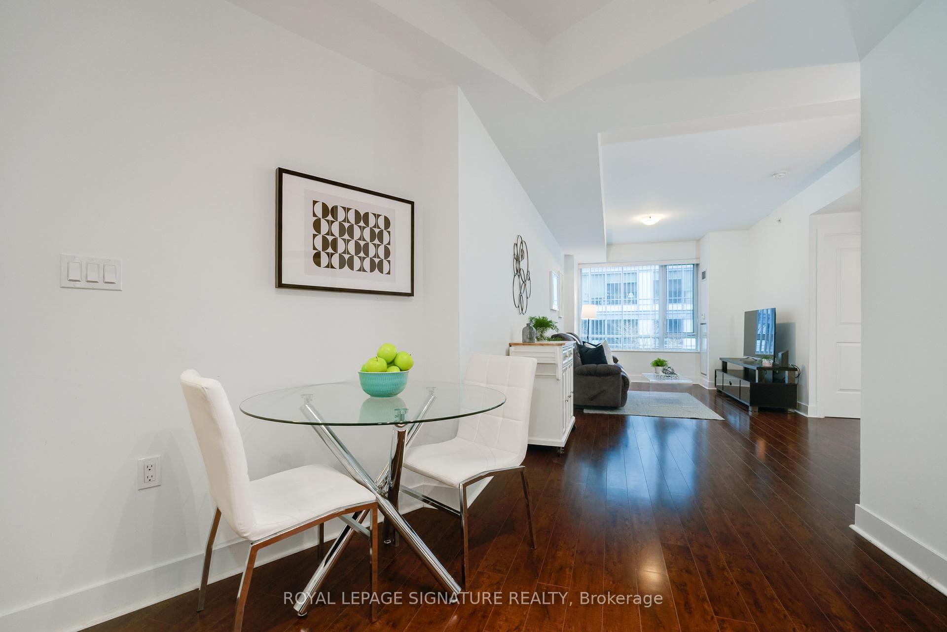 1 The Esplanade N/A Unit 203 photo 5